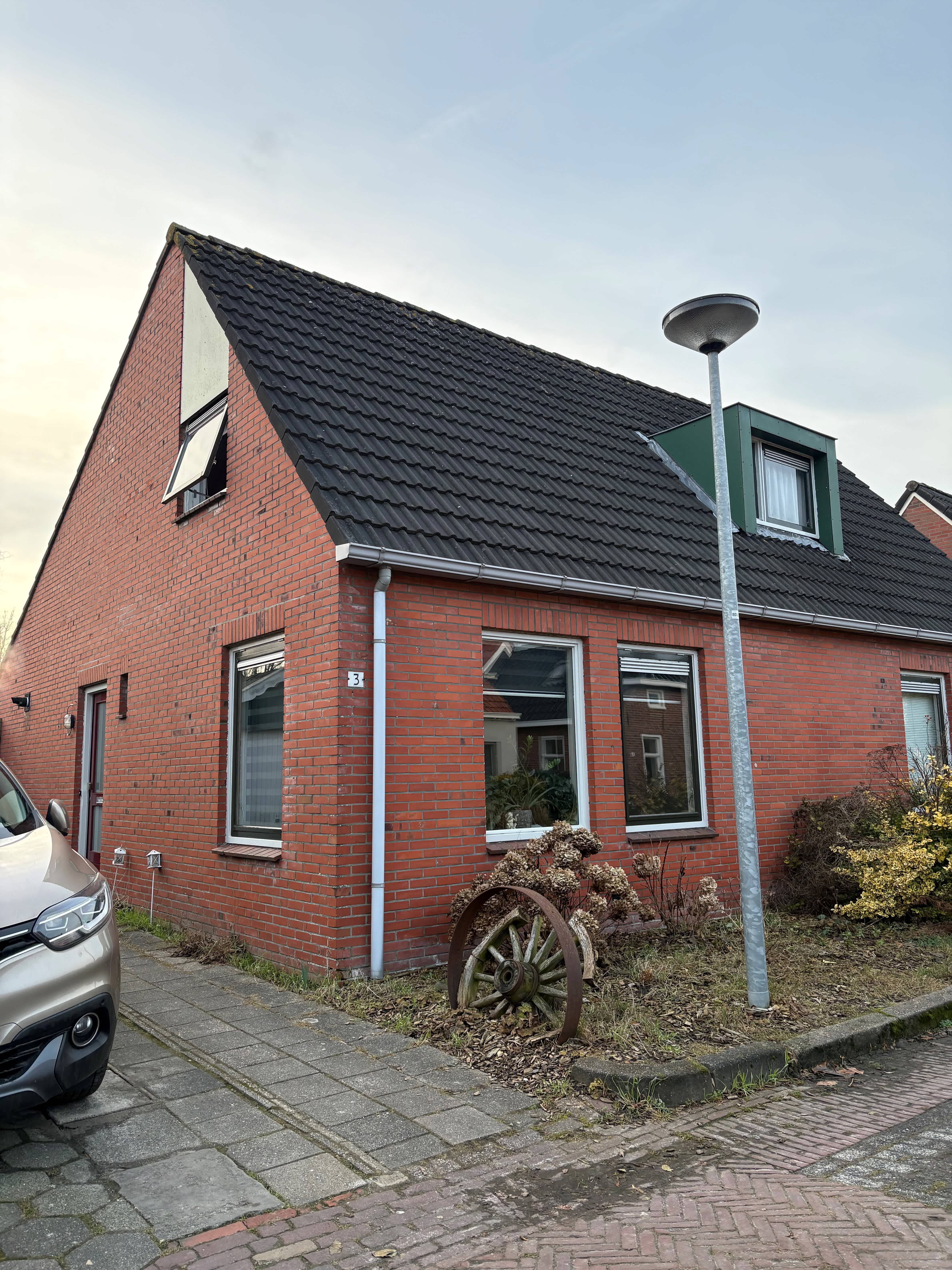 De Valge 3 - Warffum