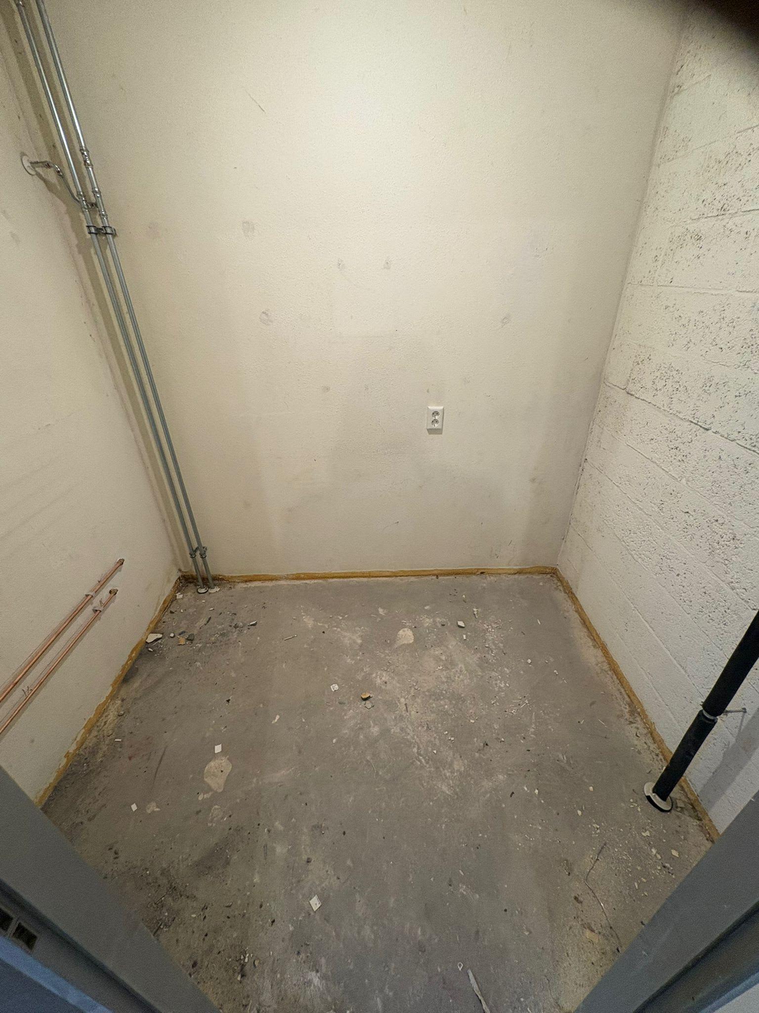 Niftrikhof 357 - Amsterdam