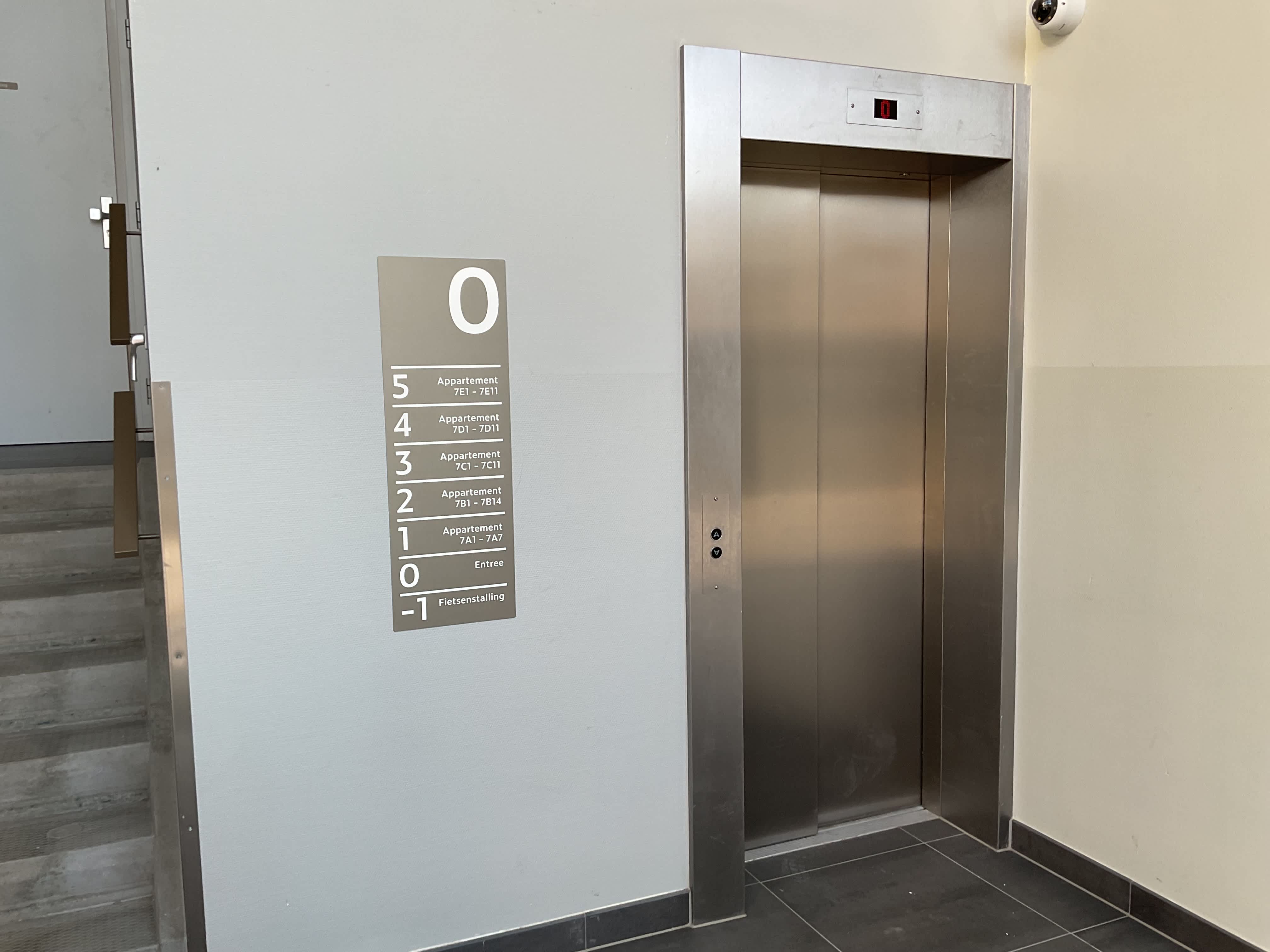 Hoekenes 17 - Amsterdam