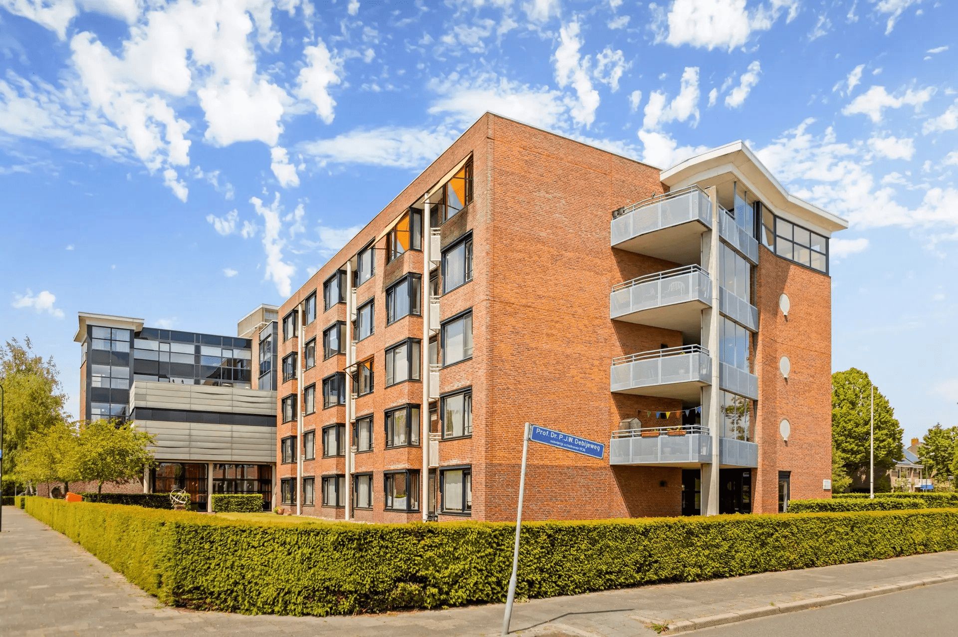 Prof. dr. P.J.W. Debijeweg 139 - De Bilt