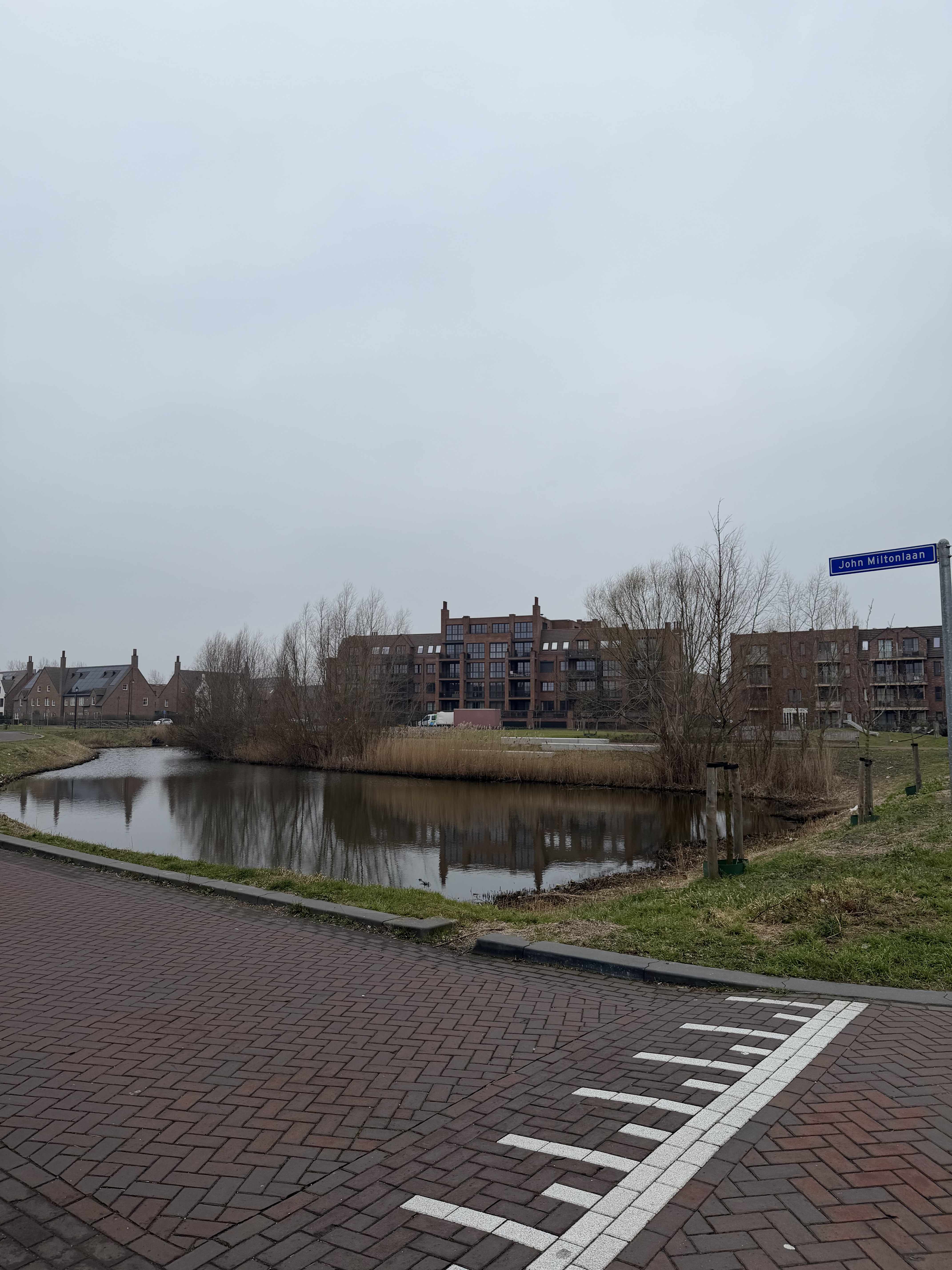 John Miltonlaan 2 - Hoofddorp