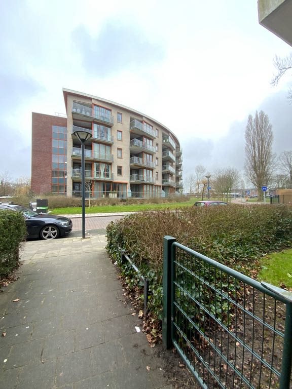 Lessestraat 143 - Heemskerk