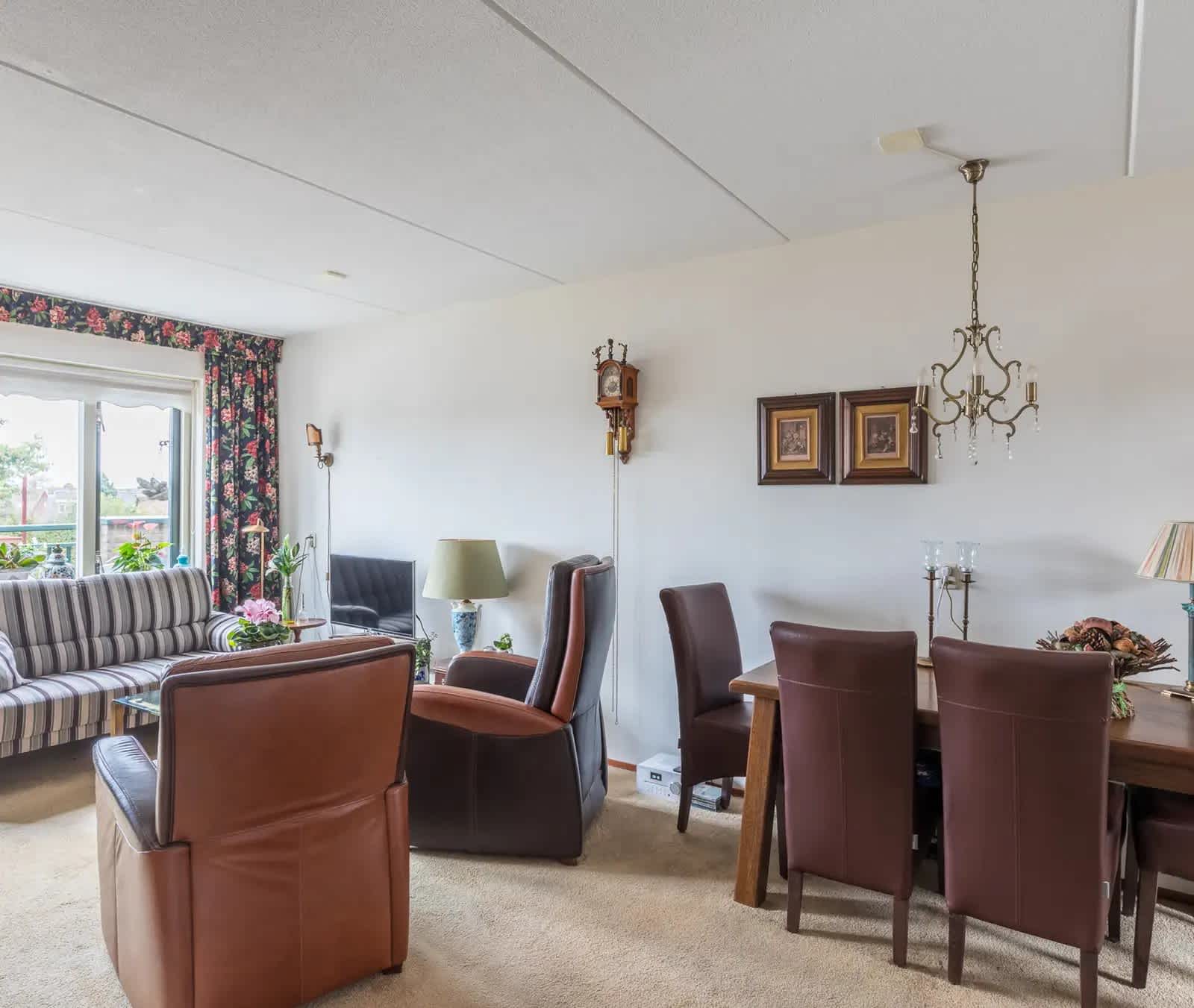 Oranjehof 21 - Huizen