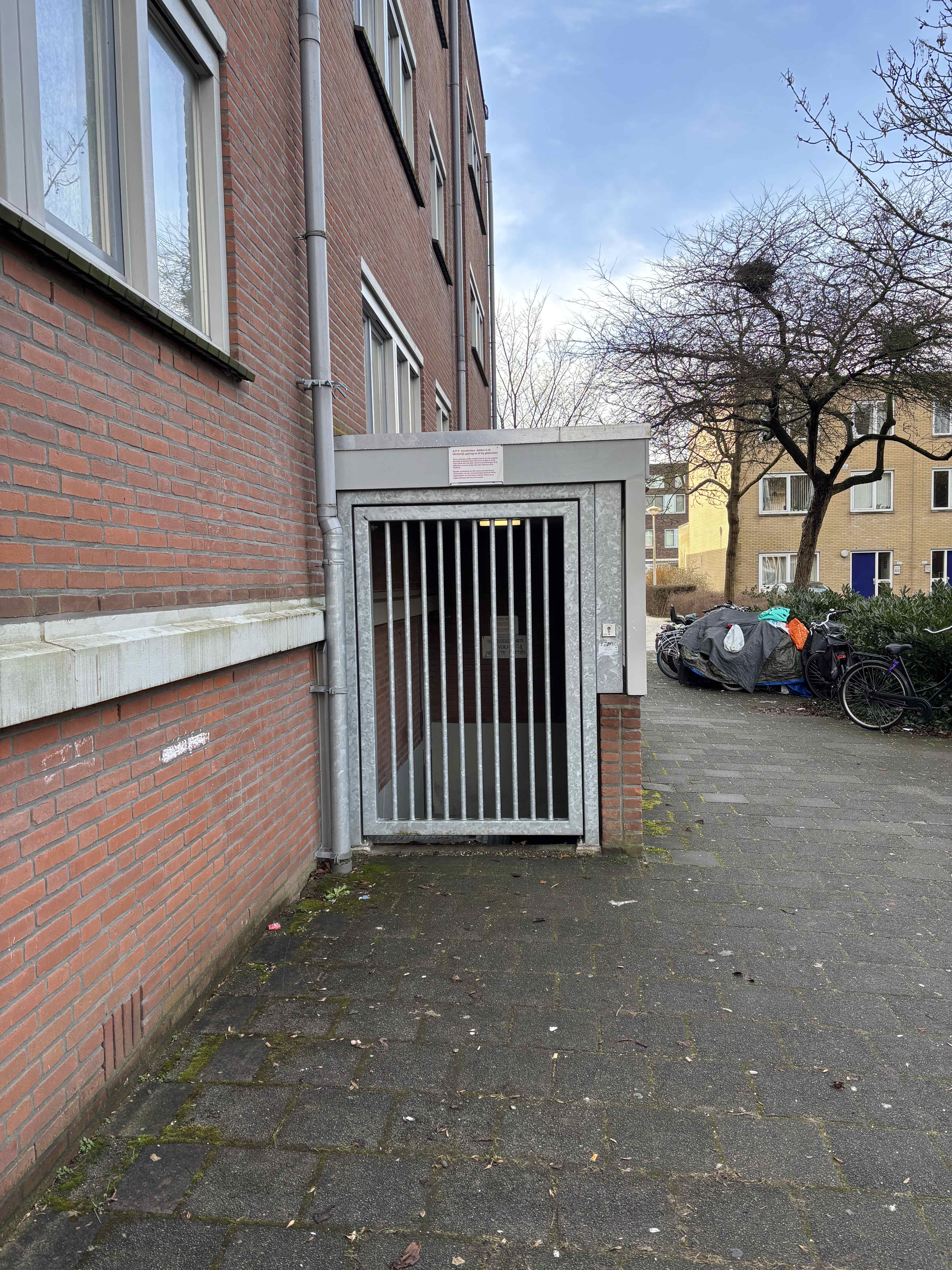 Bezaanjachtplein 136 - Amsterdam