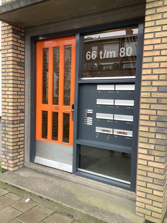 van Ruisdaelstraat 68 - Zwijndrecht