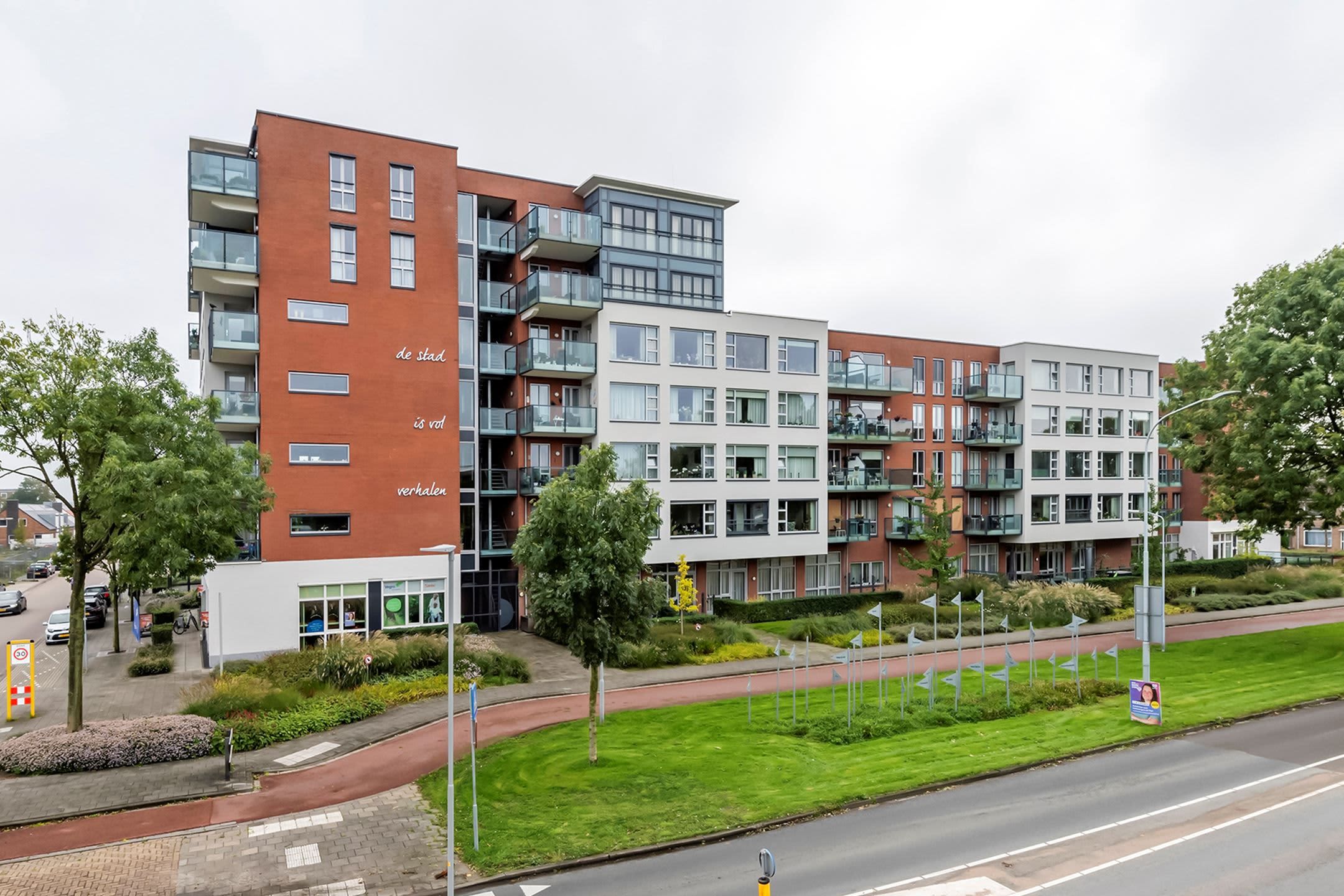 De Vier Gravinnen 85 - Tiel