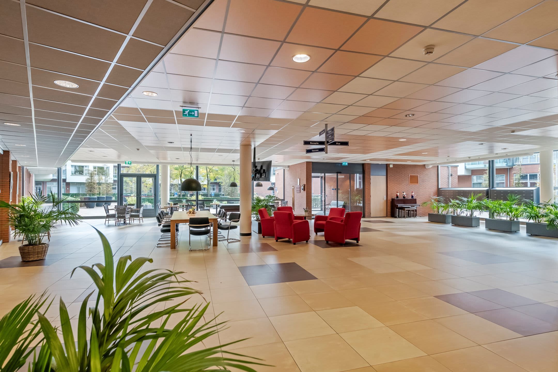 De Vier Gravinnen 85 - Tiel