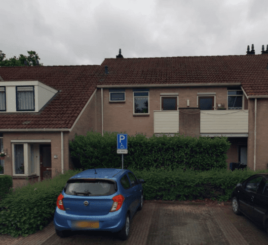 Carry van Bruggenhof 18 - Laren