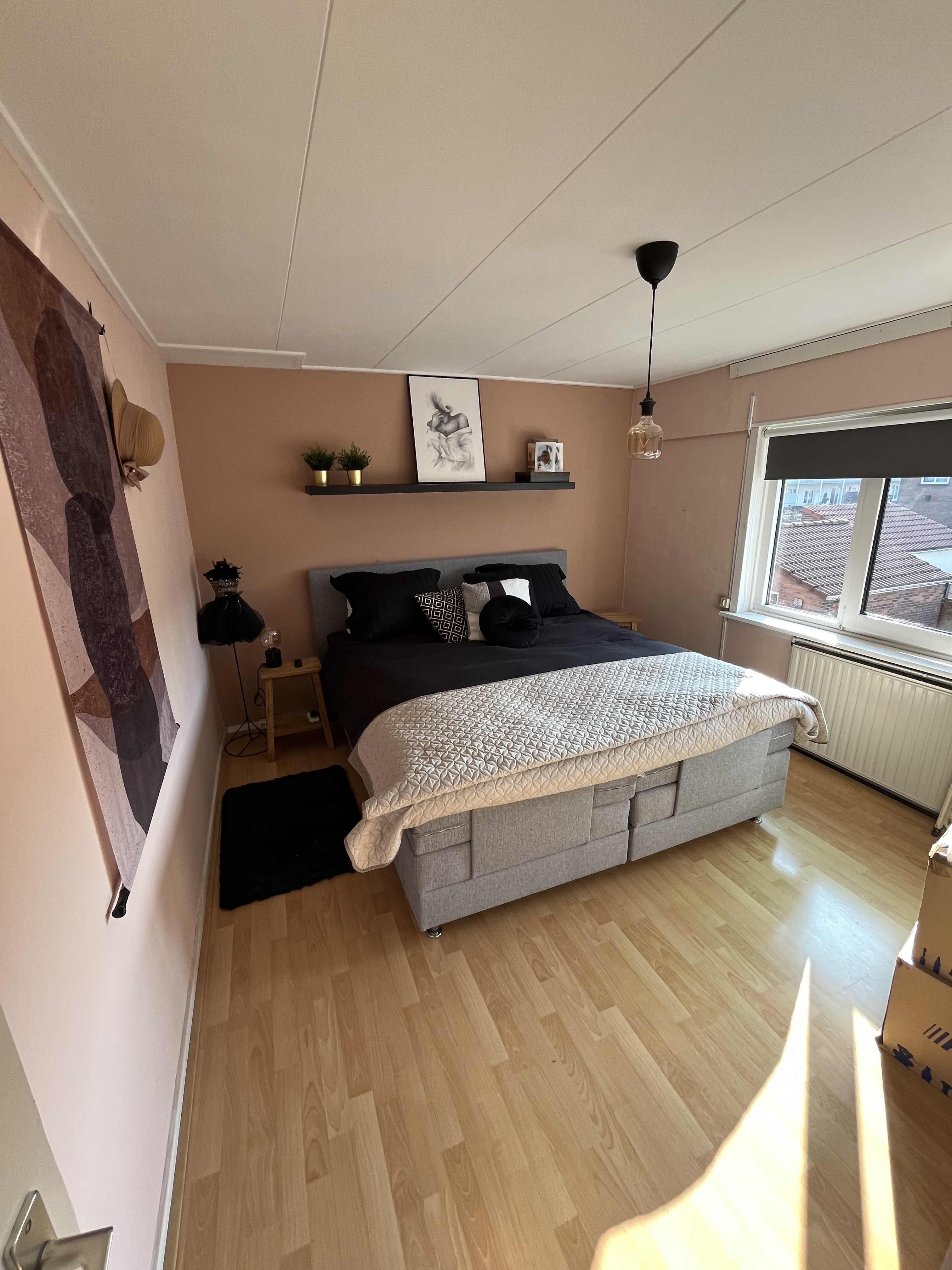 Van Broekhuijsenstraat 16 - IJmuiden