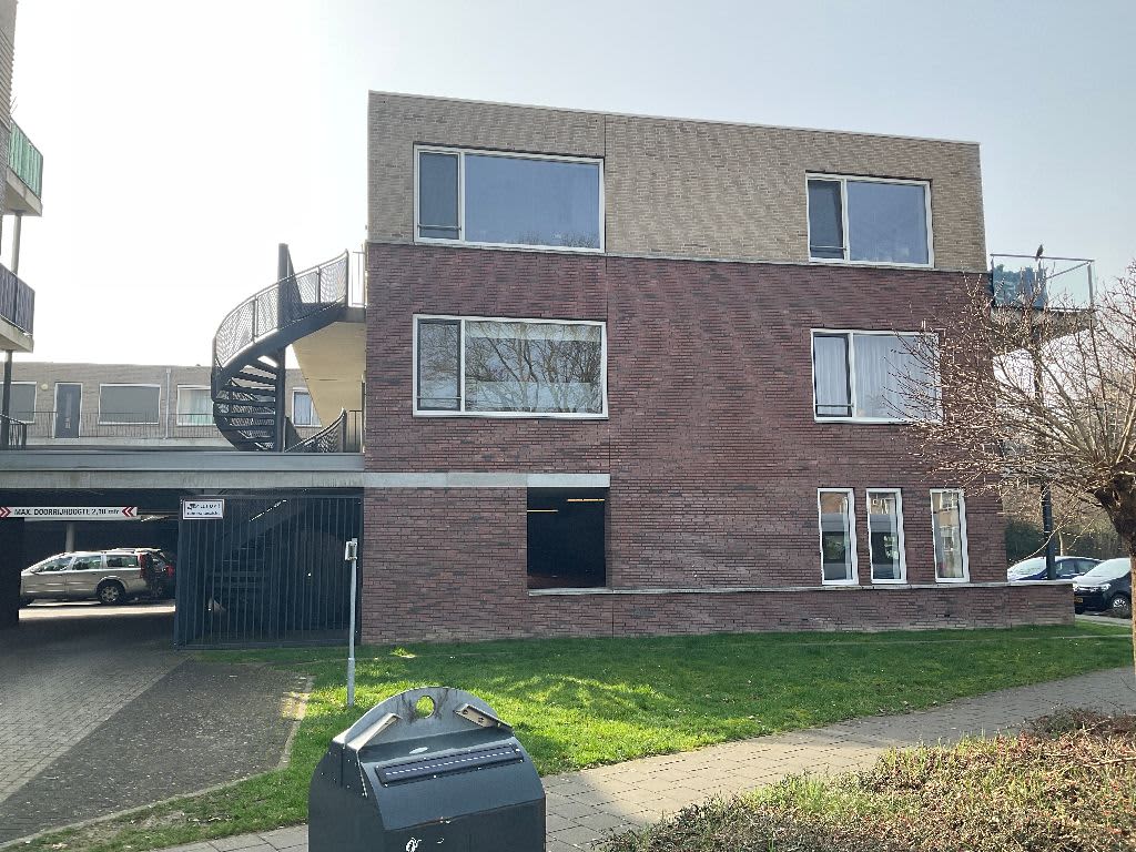 Burgemeester Vernedelaan 2105 - Geldermalsen