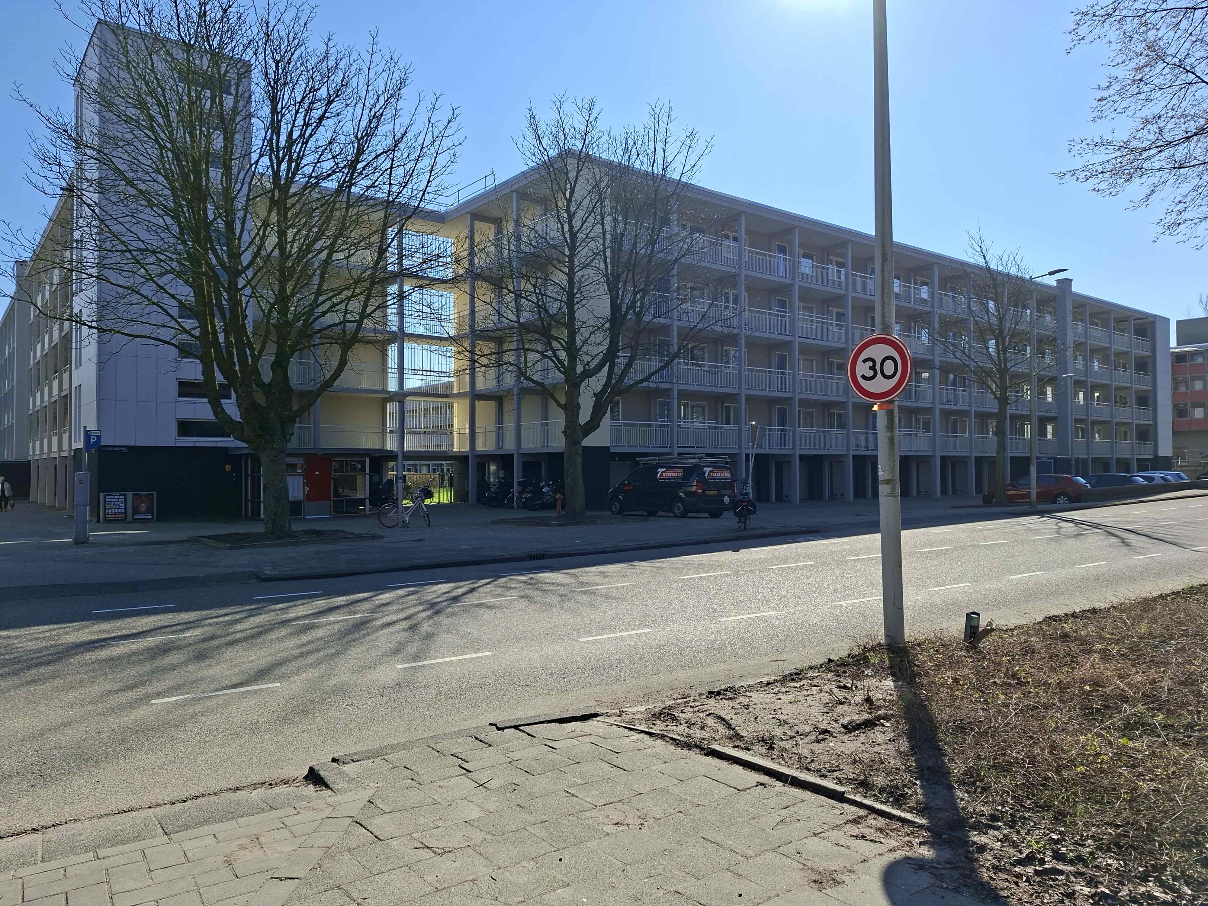 H. Cleyndertweg 102 - Amsterdam