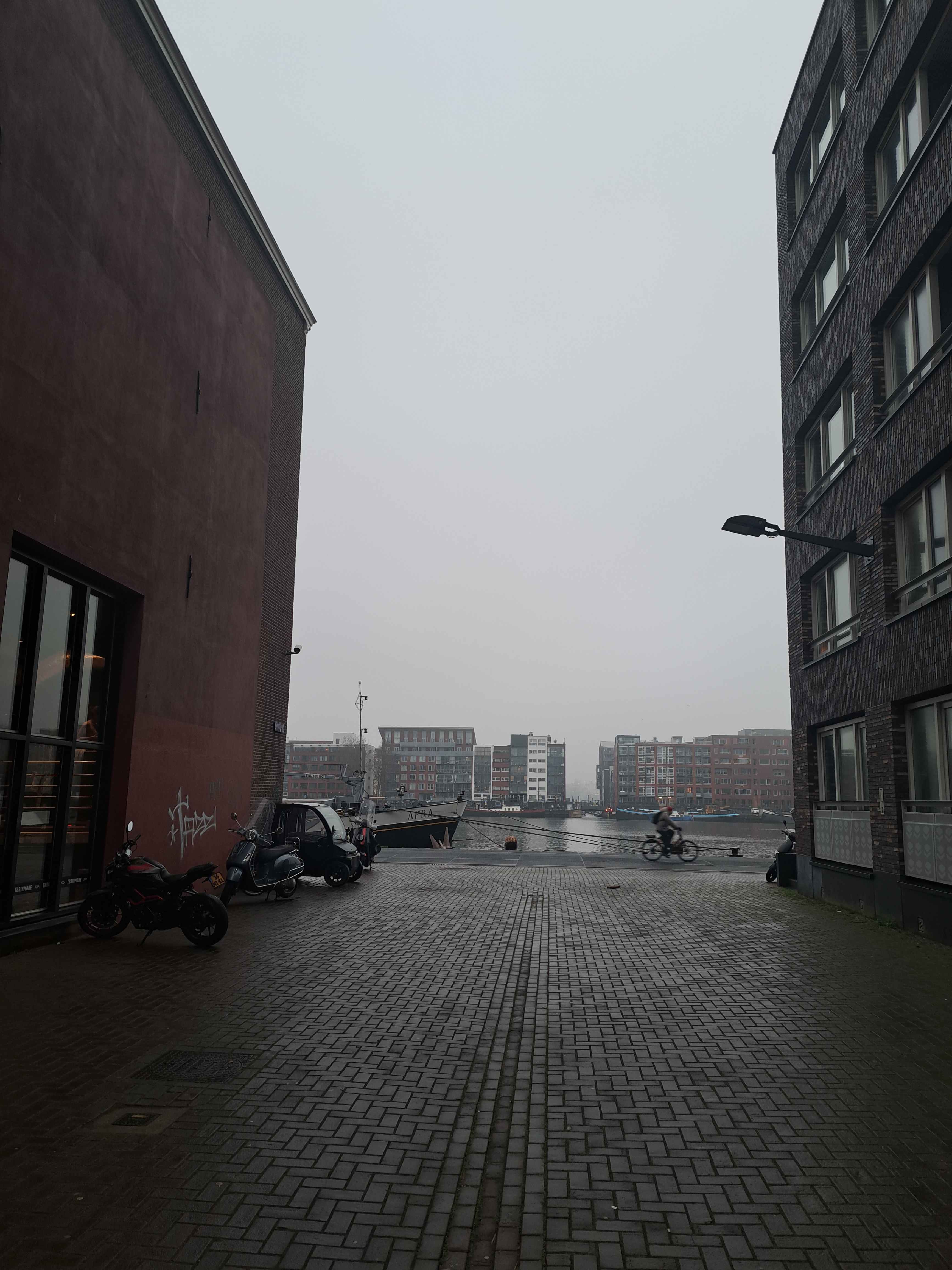 Klapmutsenveem 38 - Amsterdam