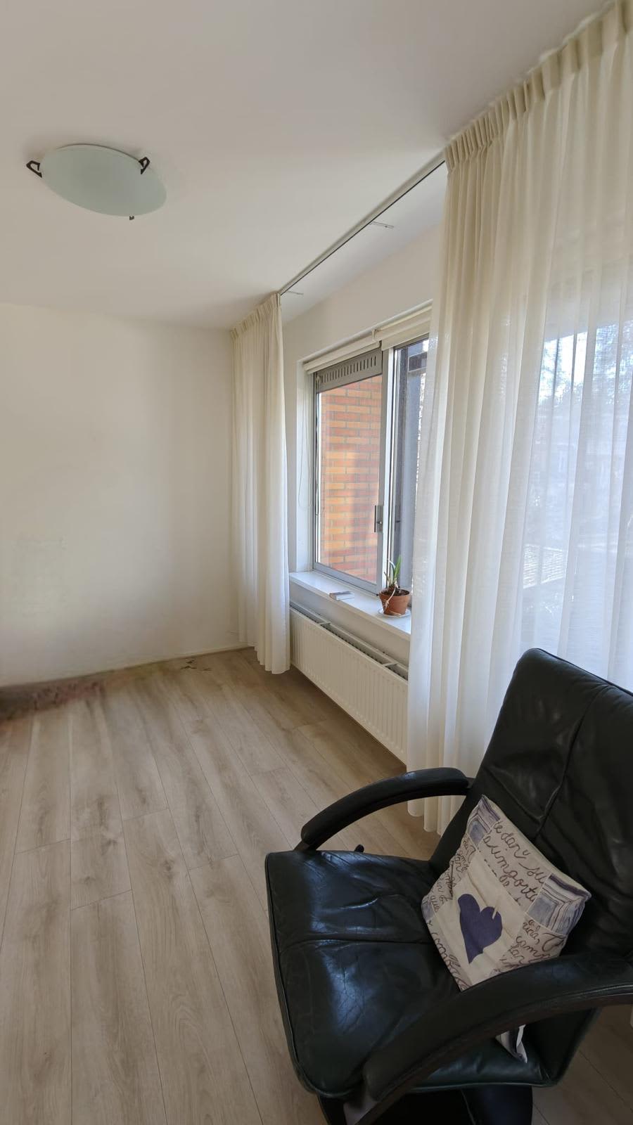 Nova Zembla 25 - Zaandam