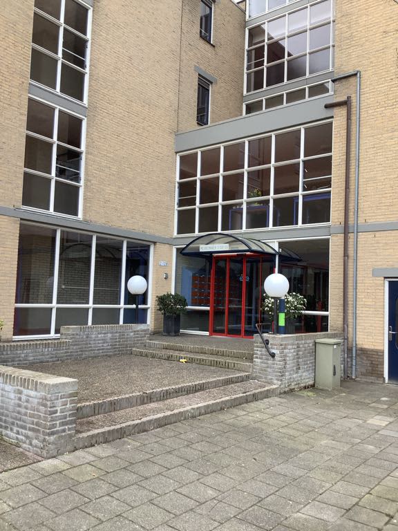 Meubelmaker 30 - Zwijndrecht