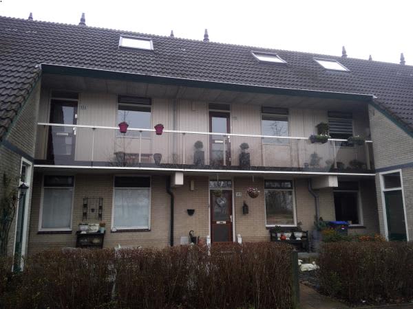 Middelgronden 135 - Huizen