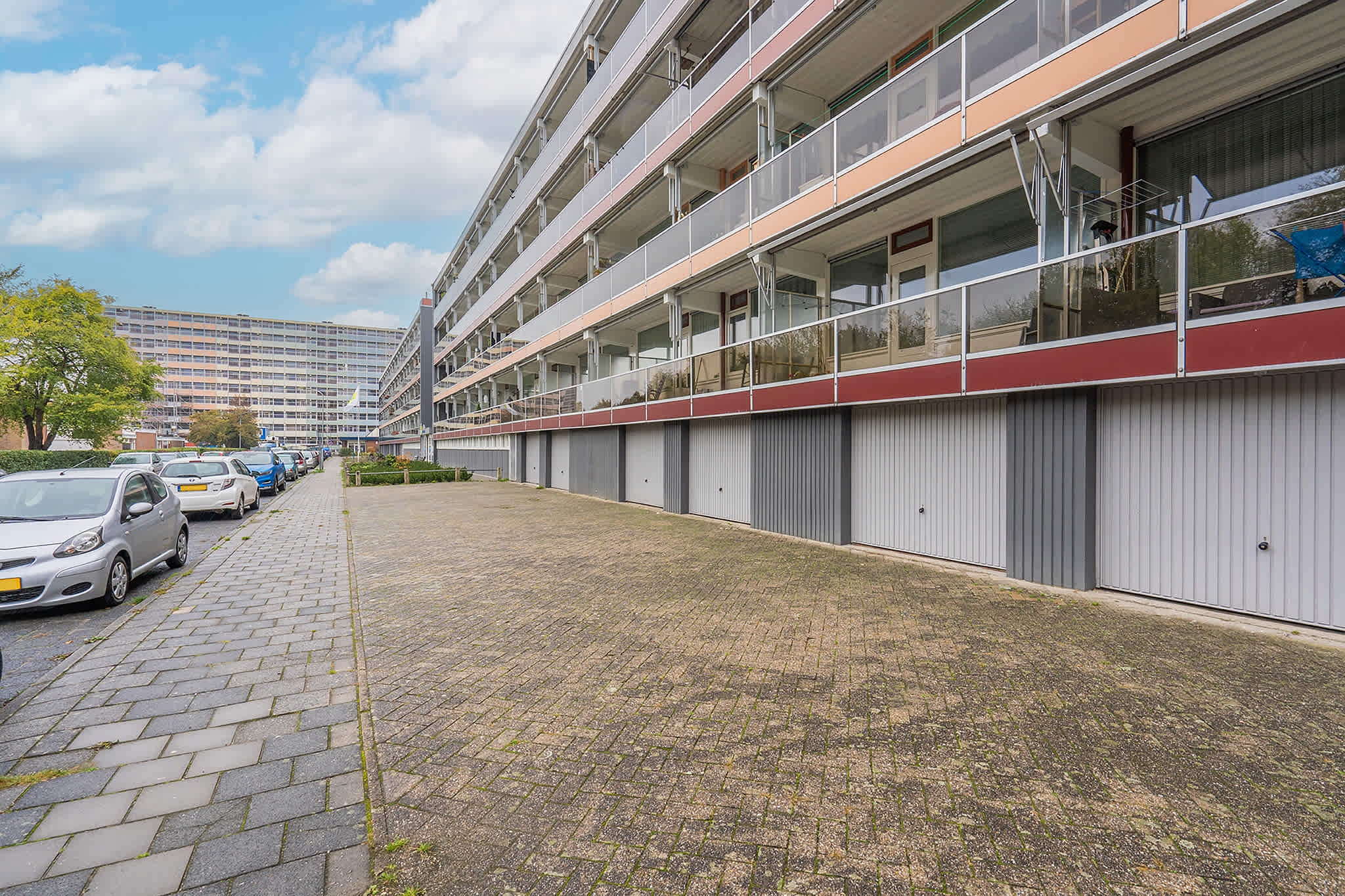 Donker Curtiusstraat 251 - Hoogezand