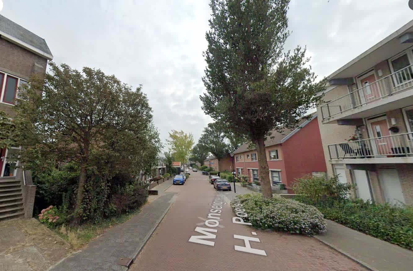 Mgr.dr. H. Poelslaan 109 - Amstelveen