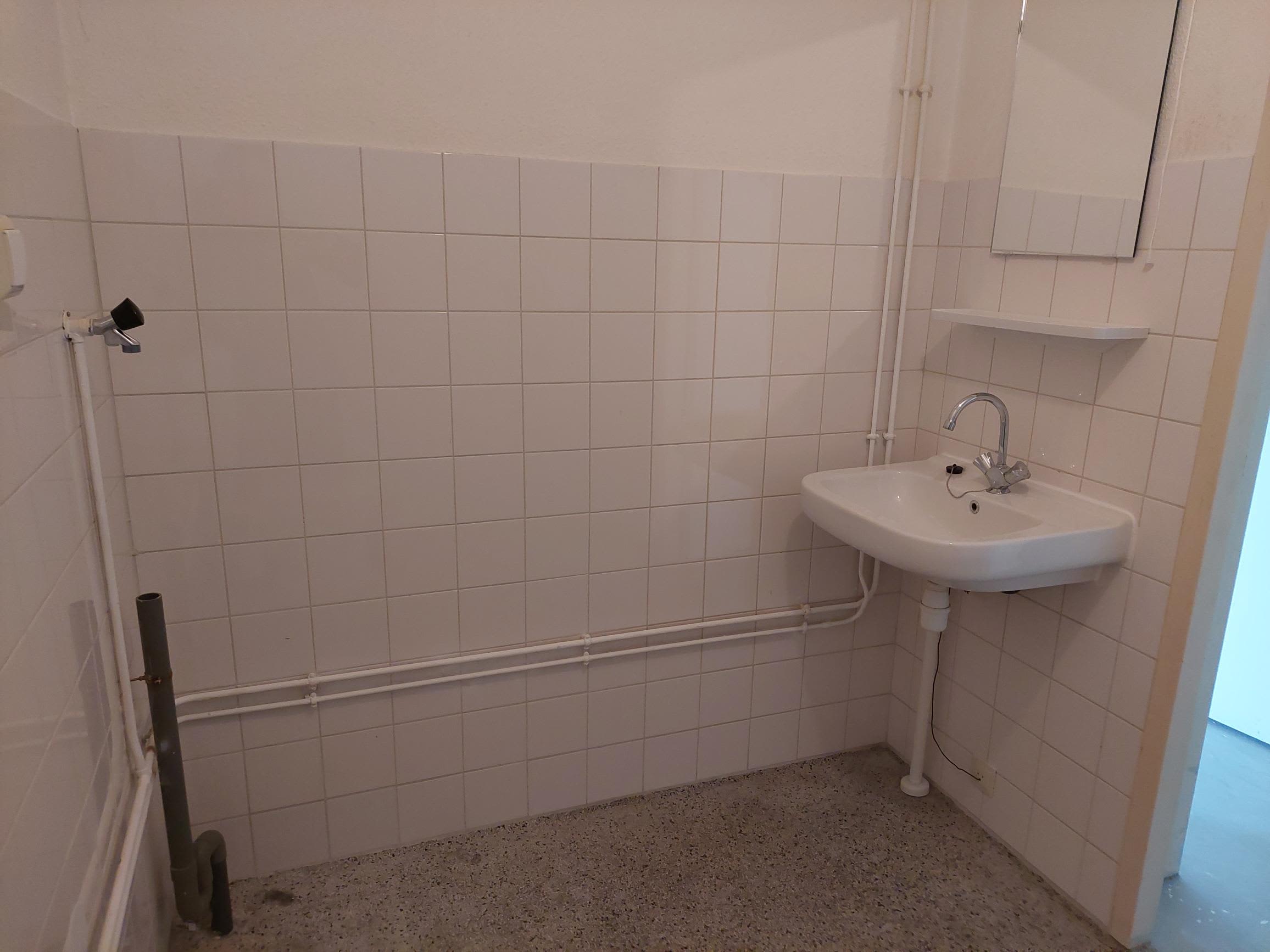 Haarlemmer Houttuinen 467 - Amsterdam