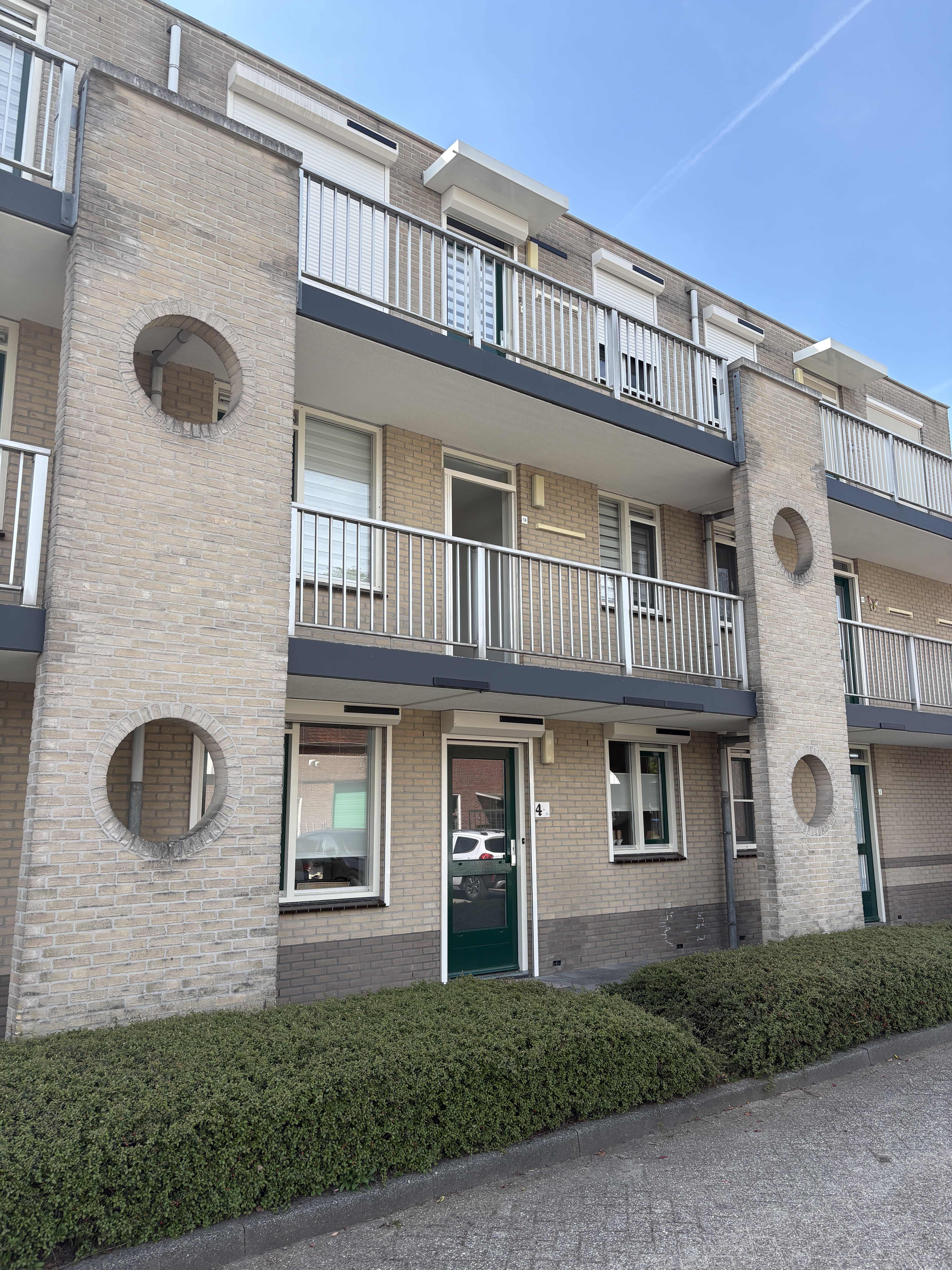 Past. Bronsgeeststraat 16 - Beneden-Leeuwen