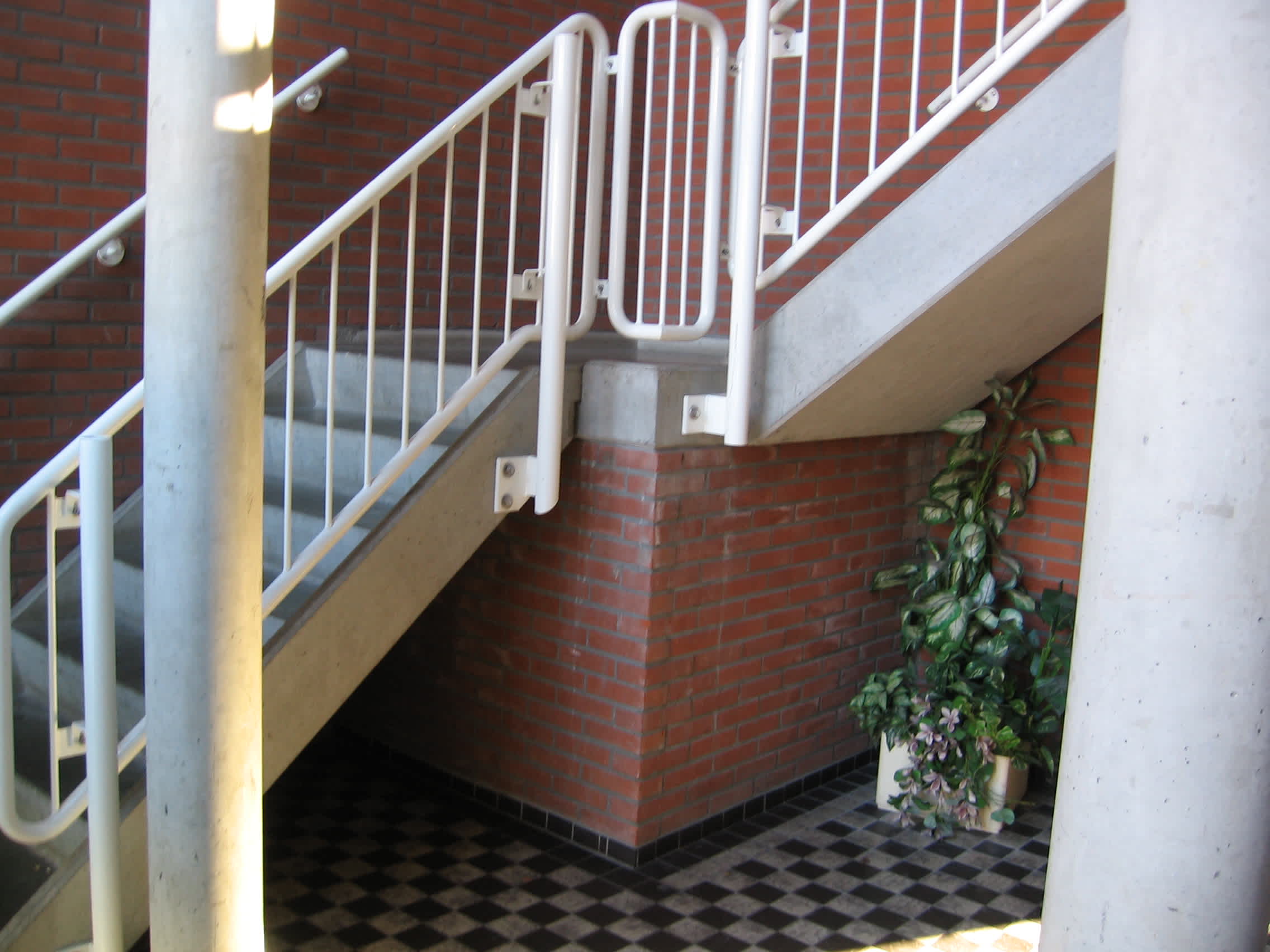 Wingerdweg 14C - Amsterdam