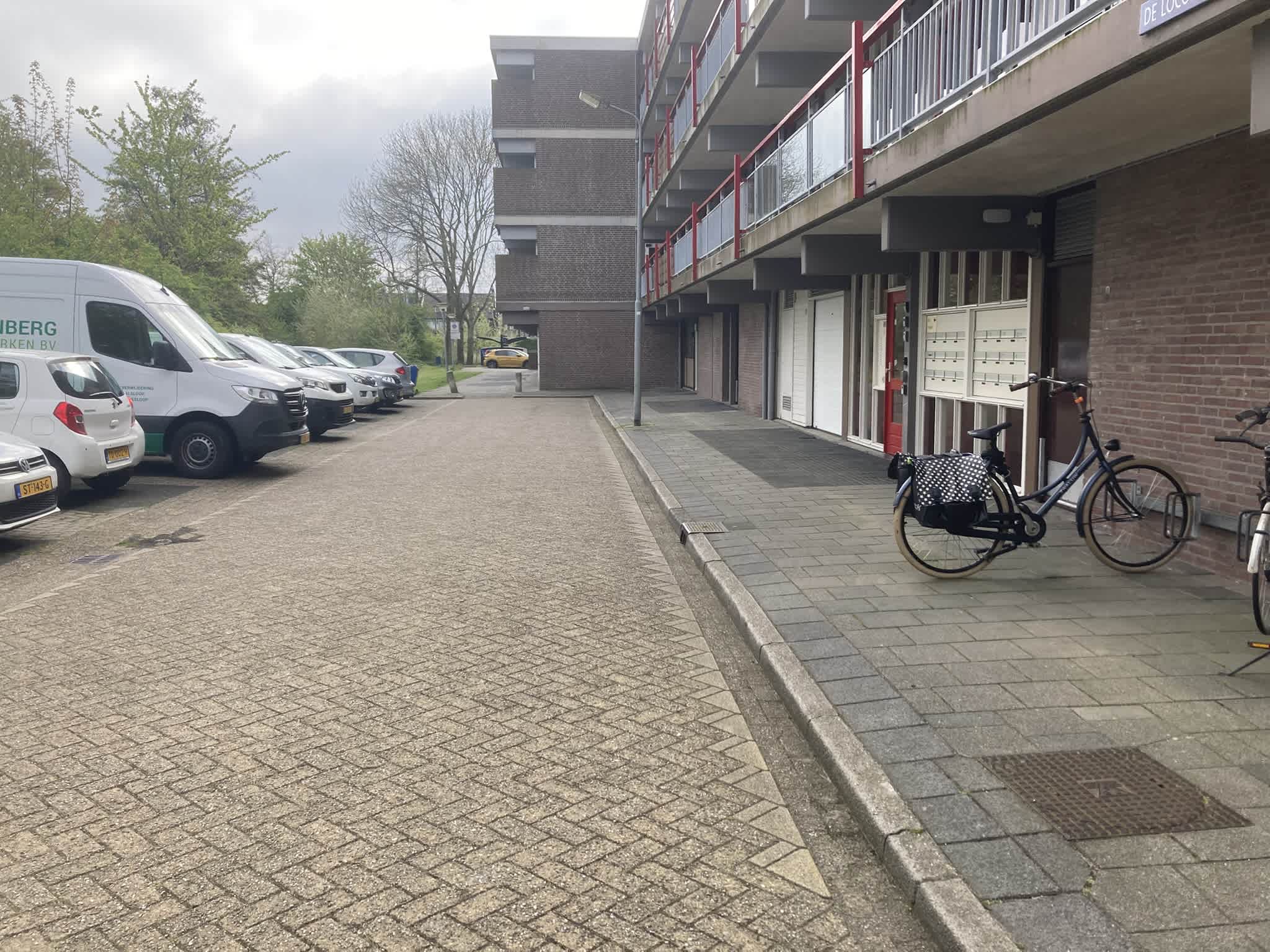 De Locomotief 1 - Koog aan de Zaan