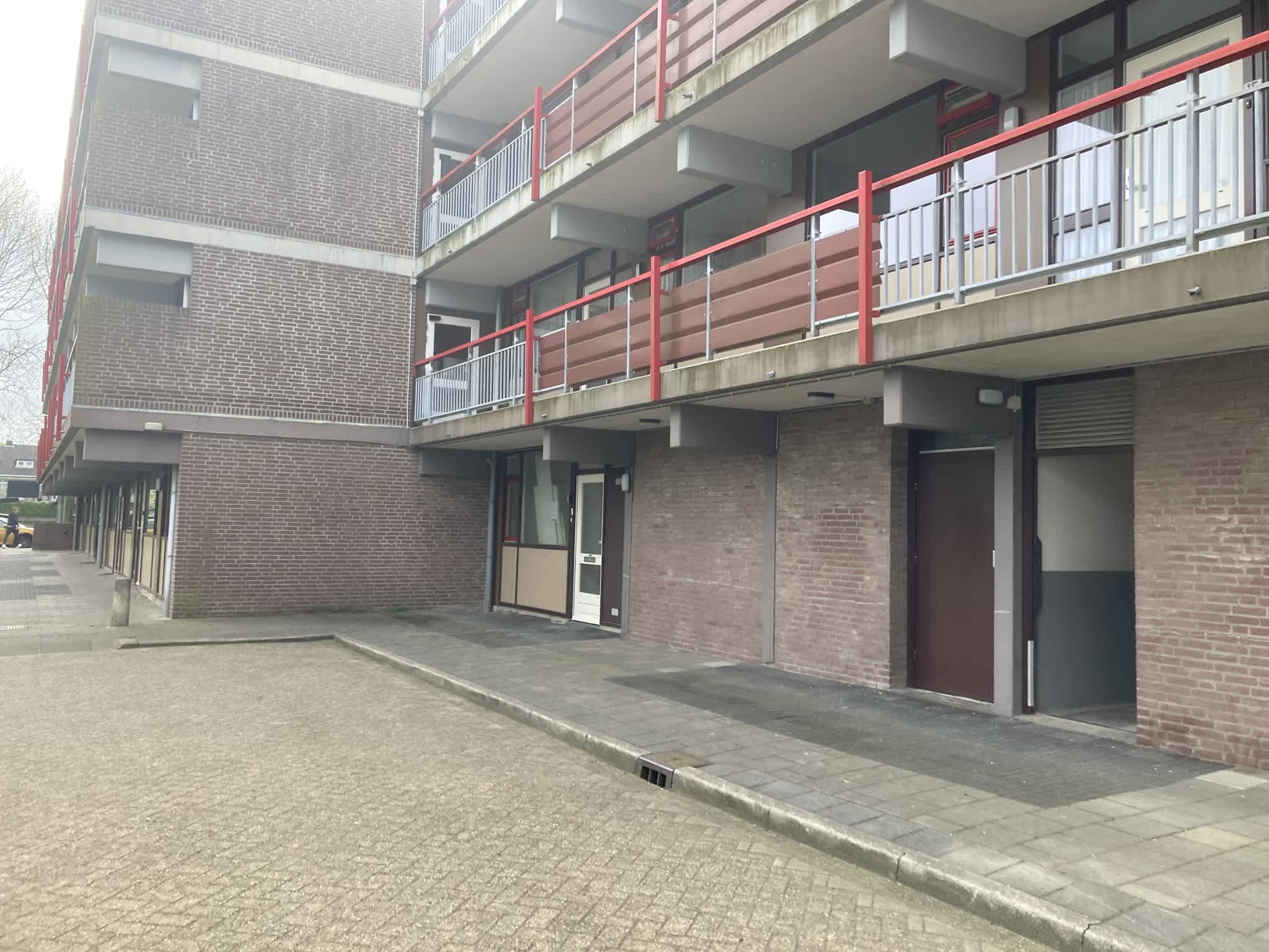 De Locomotief 1 - Koog aan de Zaan