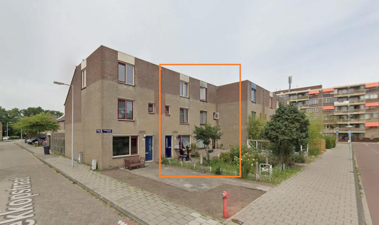 Tienraaikade 32 - Amsterdam