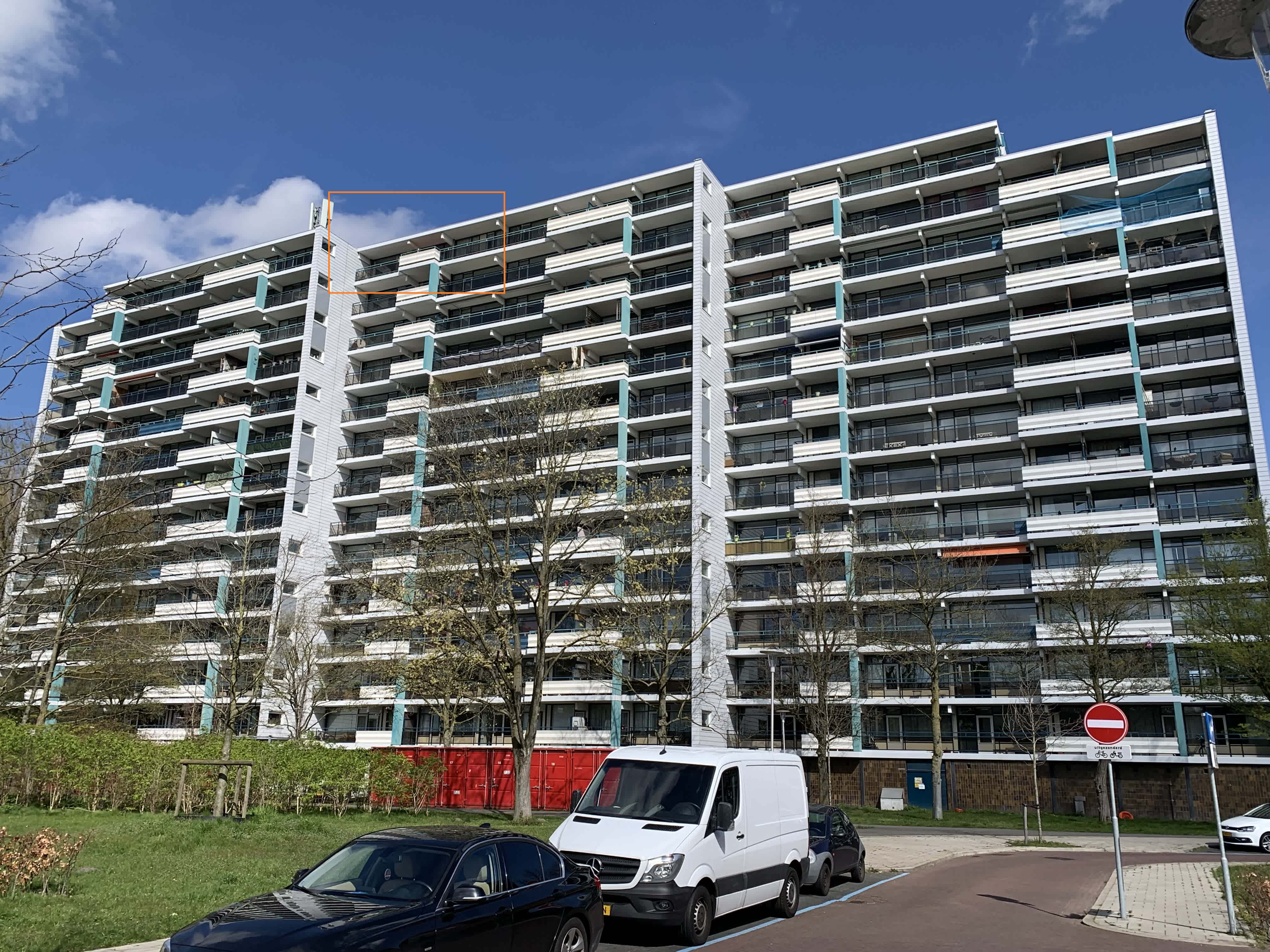 Saturnus 74, Amsterdam
