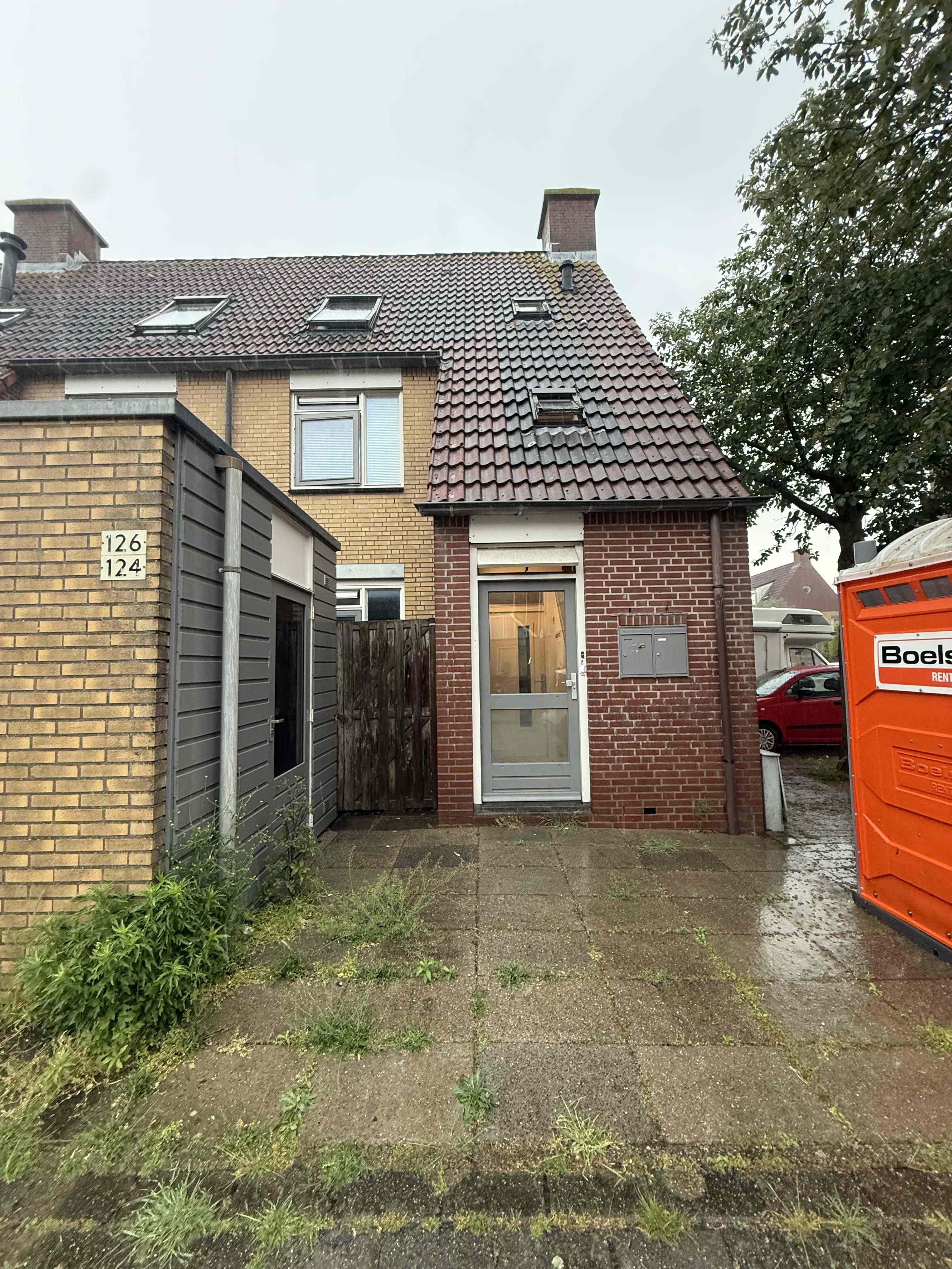 Willemsbos 124, Hoofddorp