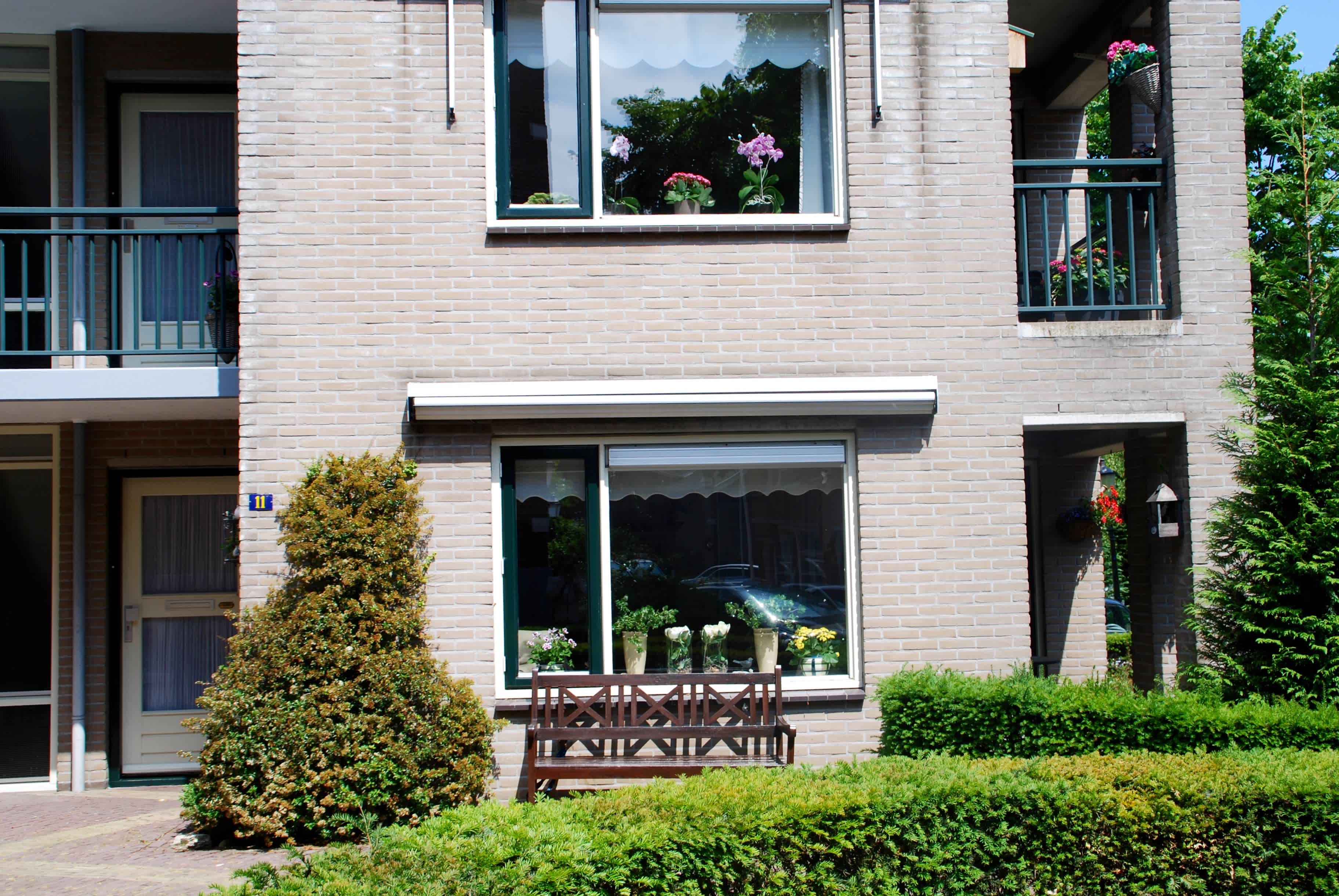 Oranjehof 5, Huizen