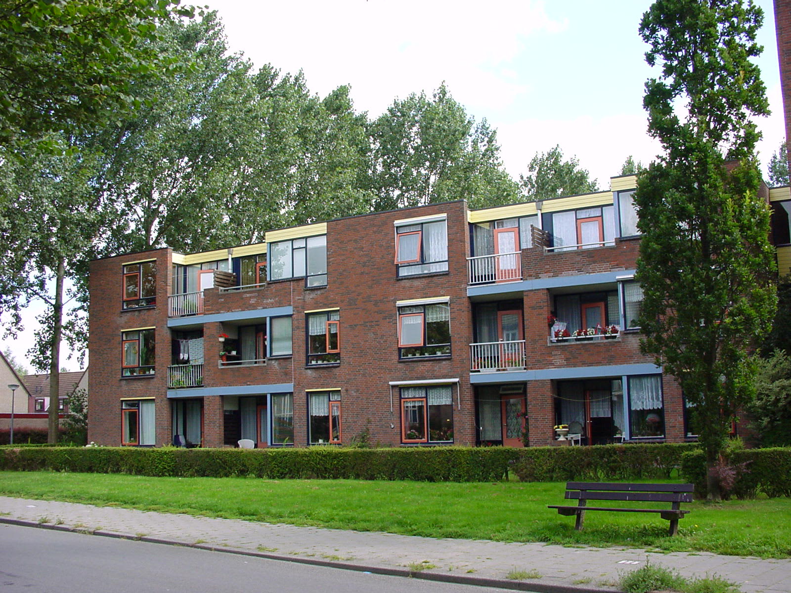 Roer 170, Groningen
