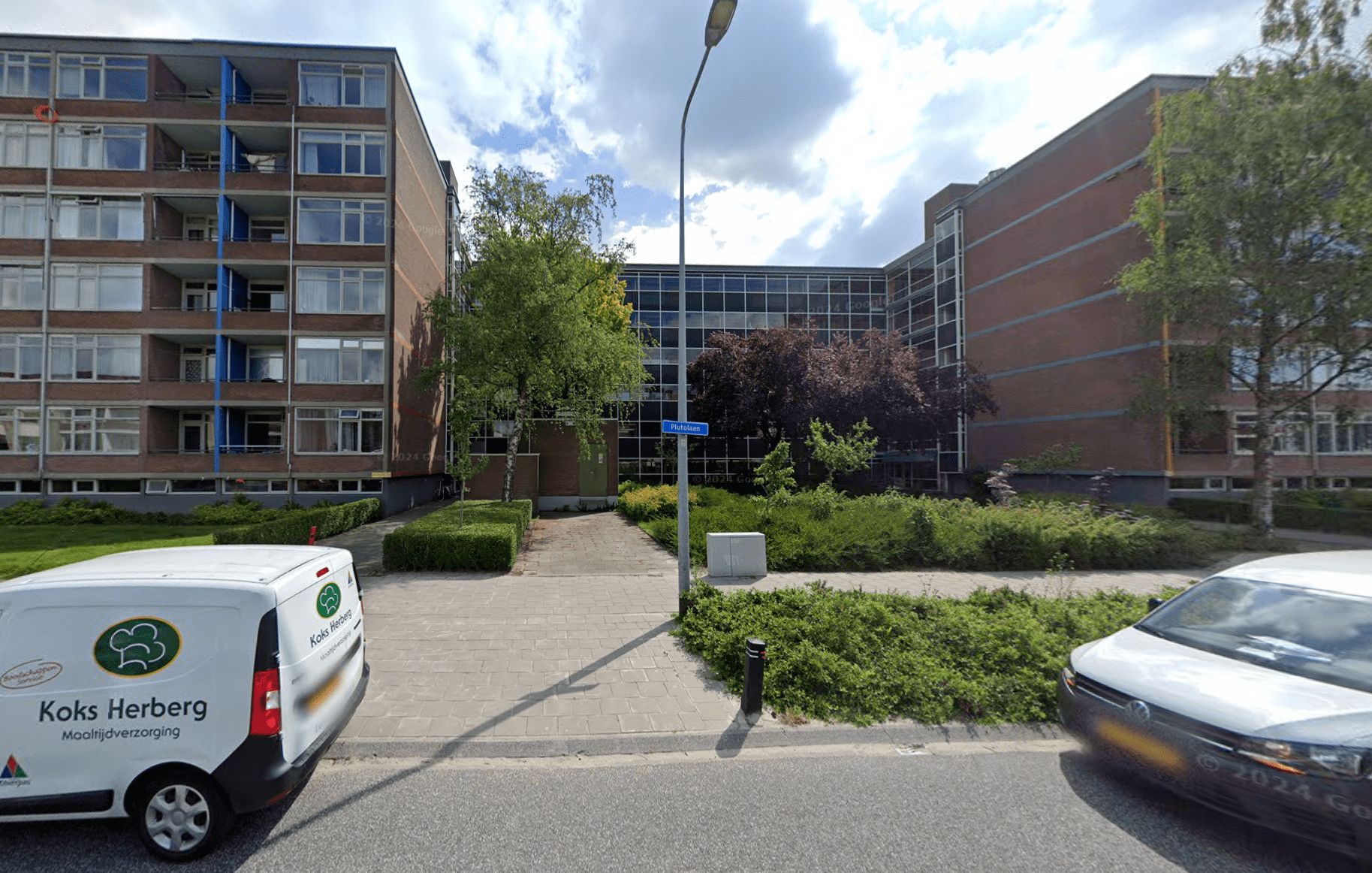 Plutolaan 287, Groningen