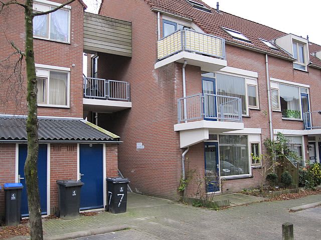 Zuidwal 5 Huizen