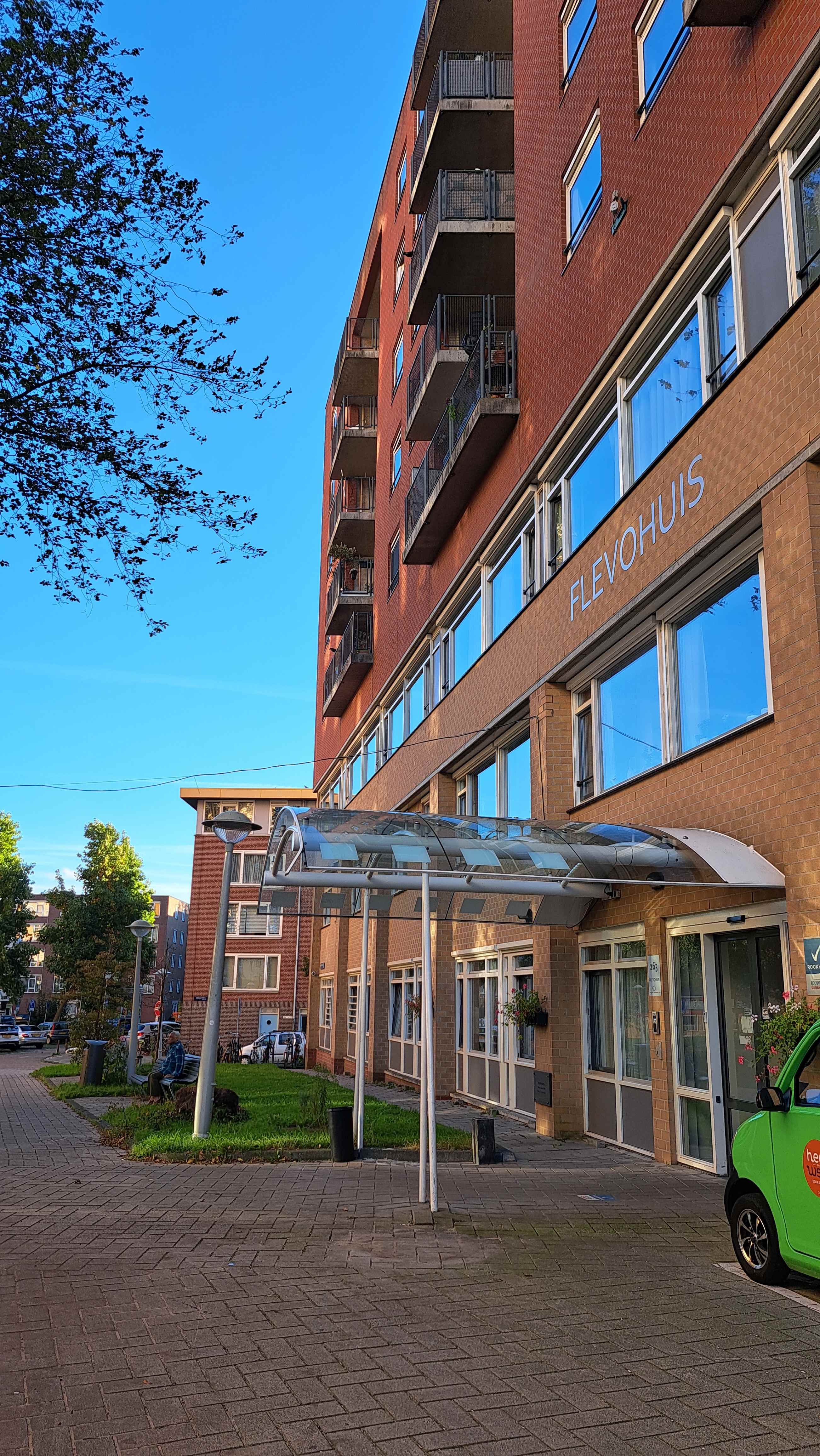 Kramatplantsoen 219, Amsterdam