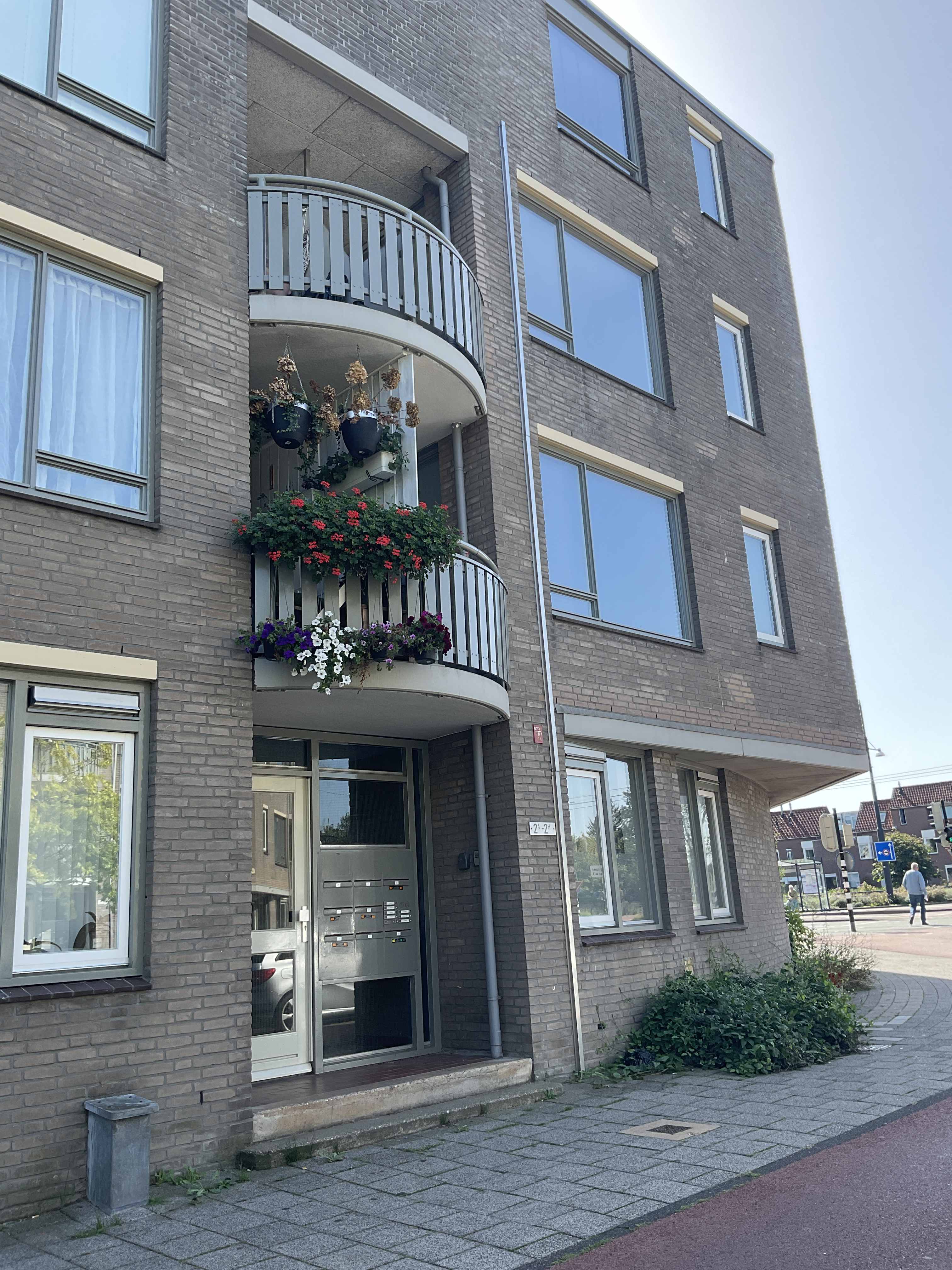Burgemeester Bickerstraat 2 E, Diemen