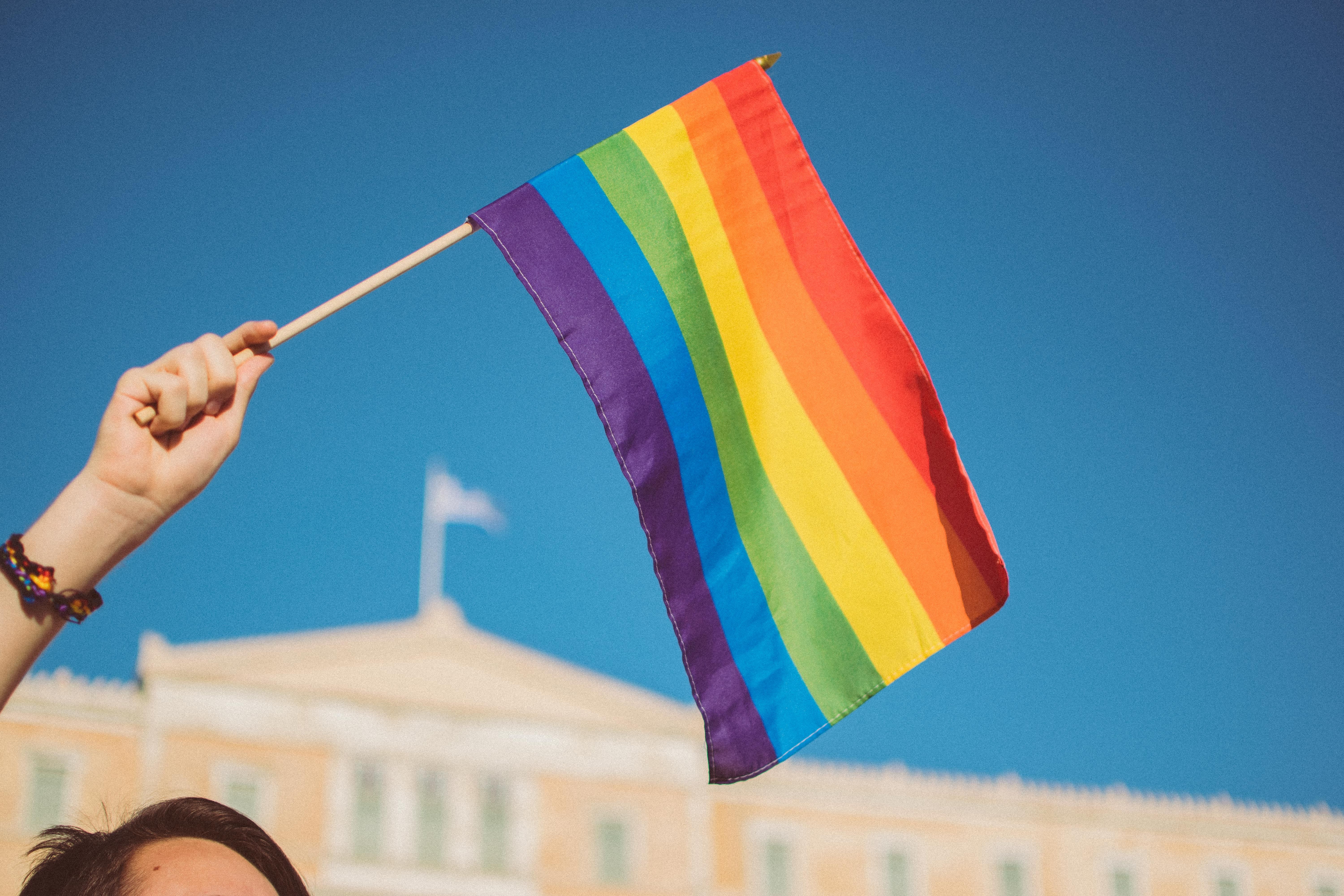 Students go viral protesting their uni’s anti-LGBTQ+ policy at graduation