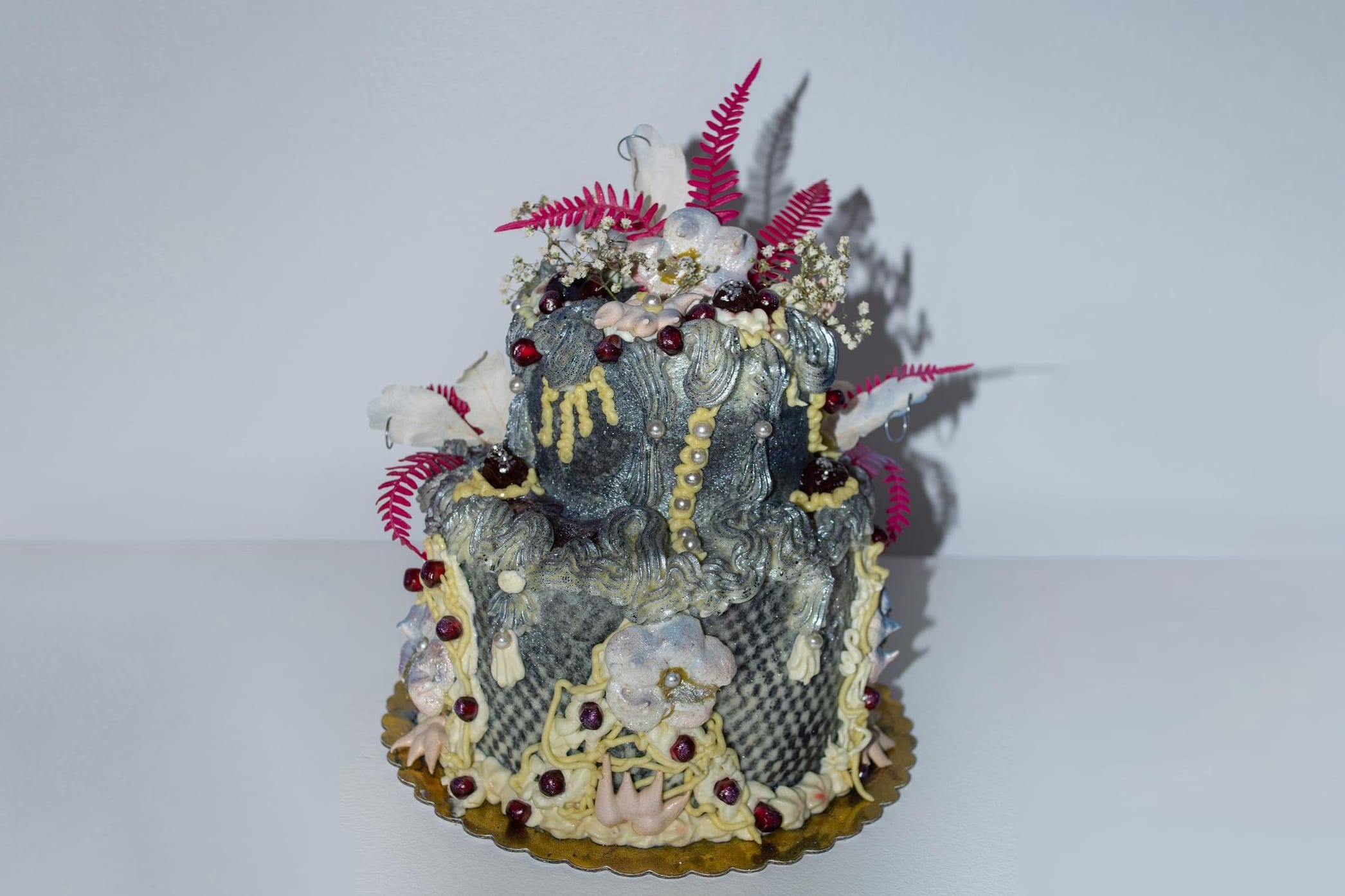 5 of the messiest maximalist cake accounts to follow on Instagram