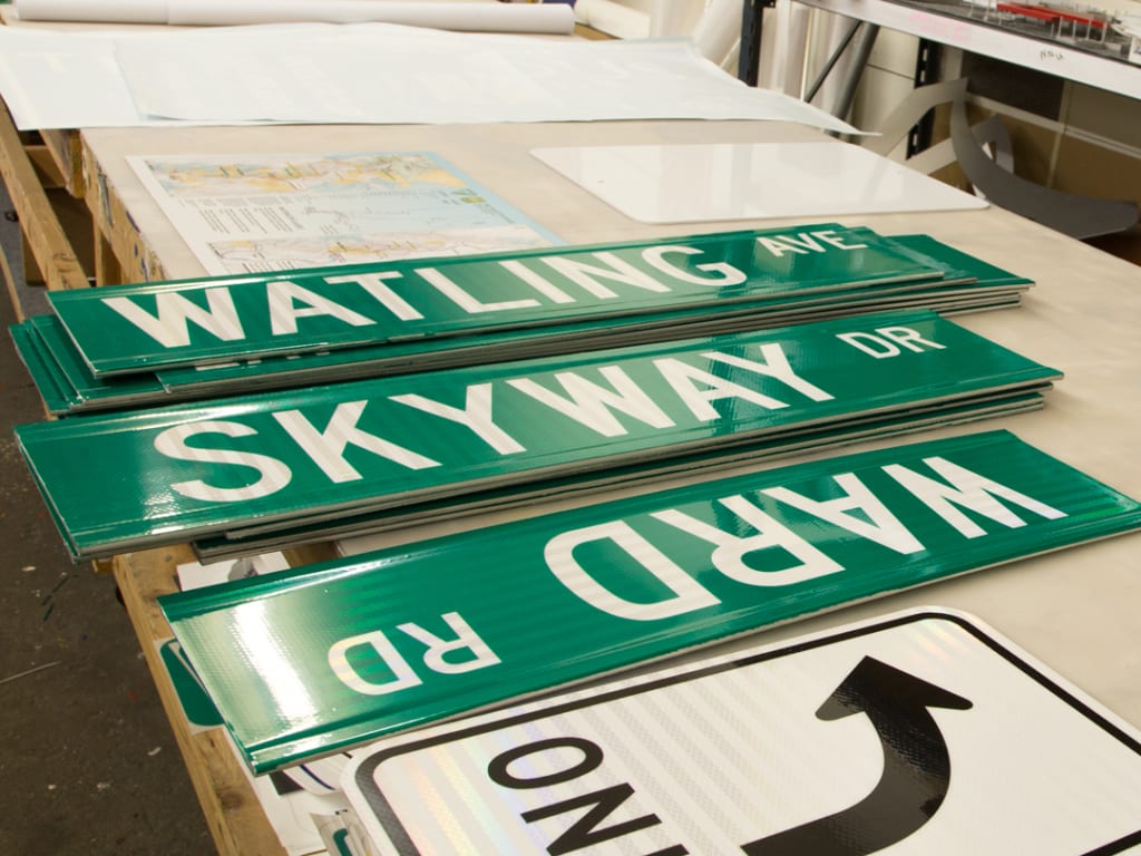 Caldwell (City of) Street Name Sign Advanced Sign