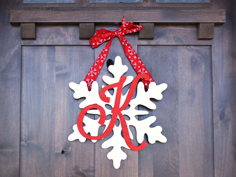 Snowflake Monogram Wreath - DIY