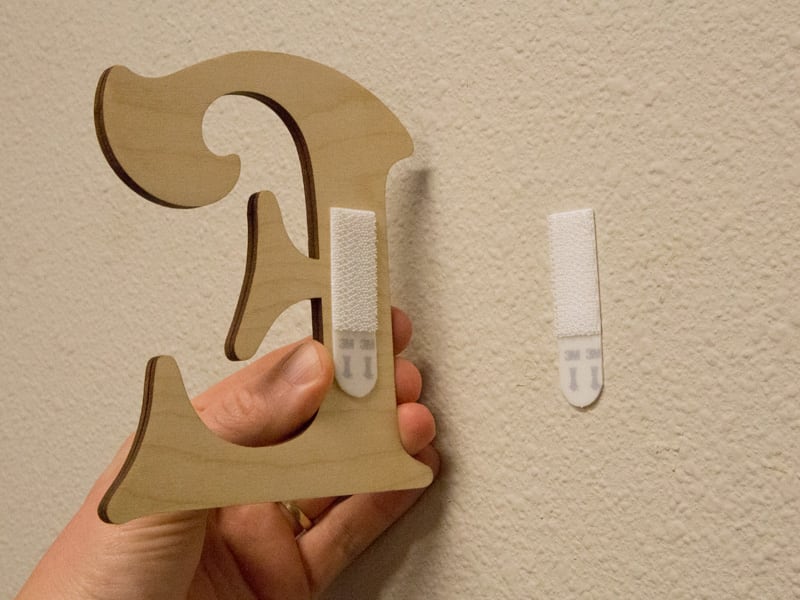 Wall Letter Hanging Strips - No Damage