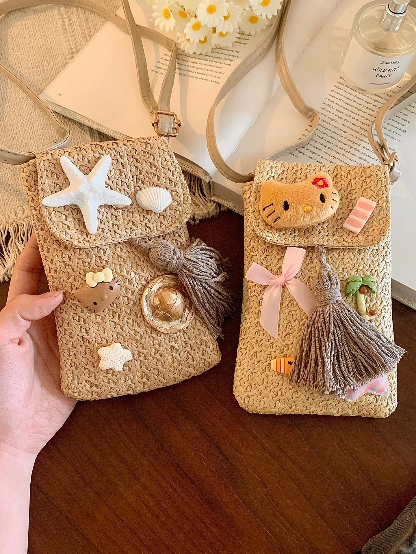 Starfish Shell Holiday Style Mobile Phone Bag~Handwoven Seaside Crossbody Bag Walking Halter Neck Bag Storage Bag for Women