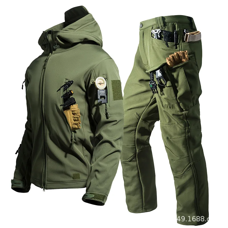 Three-in-one composite shark skin jacket, waterproof, windproof and warm camouflage jacket, special forces jacket