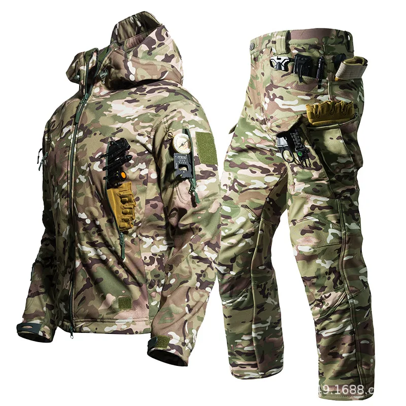 Three-in-one composite shark skin jacket, waterproof, windproof and warm camouflage jacket, special forces jacket 5