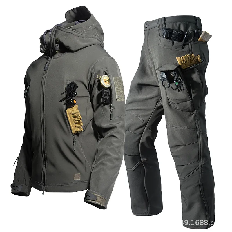 Three-in-one composite shark skin jacket, waterproof, windproof and warm camouflage jacket, special forces jacket 6