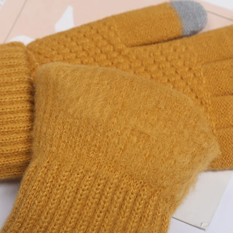 Gloves for men and women, velvet and thickened, outdoor sports cycling knitted touch screen woolen winter warm gloves 2