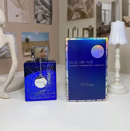 Club de Nuit Blue