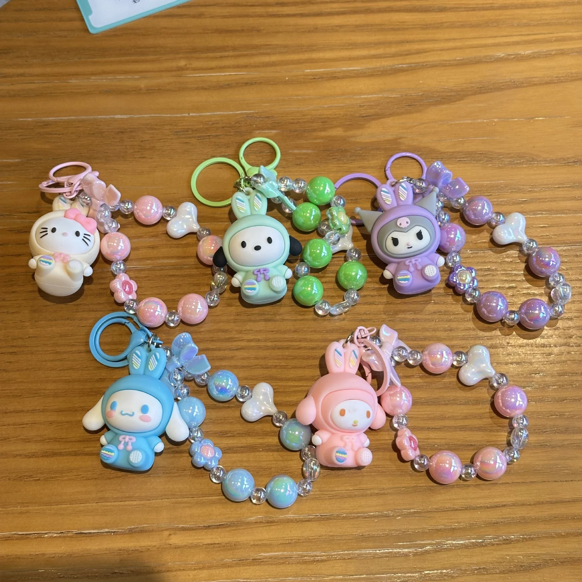 Rabbit Sanrio Flower Bead Chain Pendant Cute Kurome Melody Beads Exquisite Mobile Phone Short Chain Keychain 4