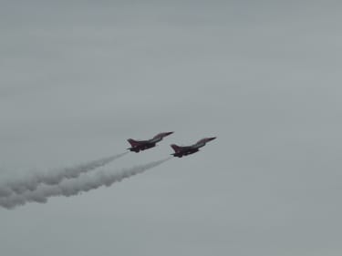 F-16 formation flying (Singapore Air Force)