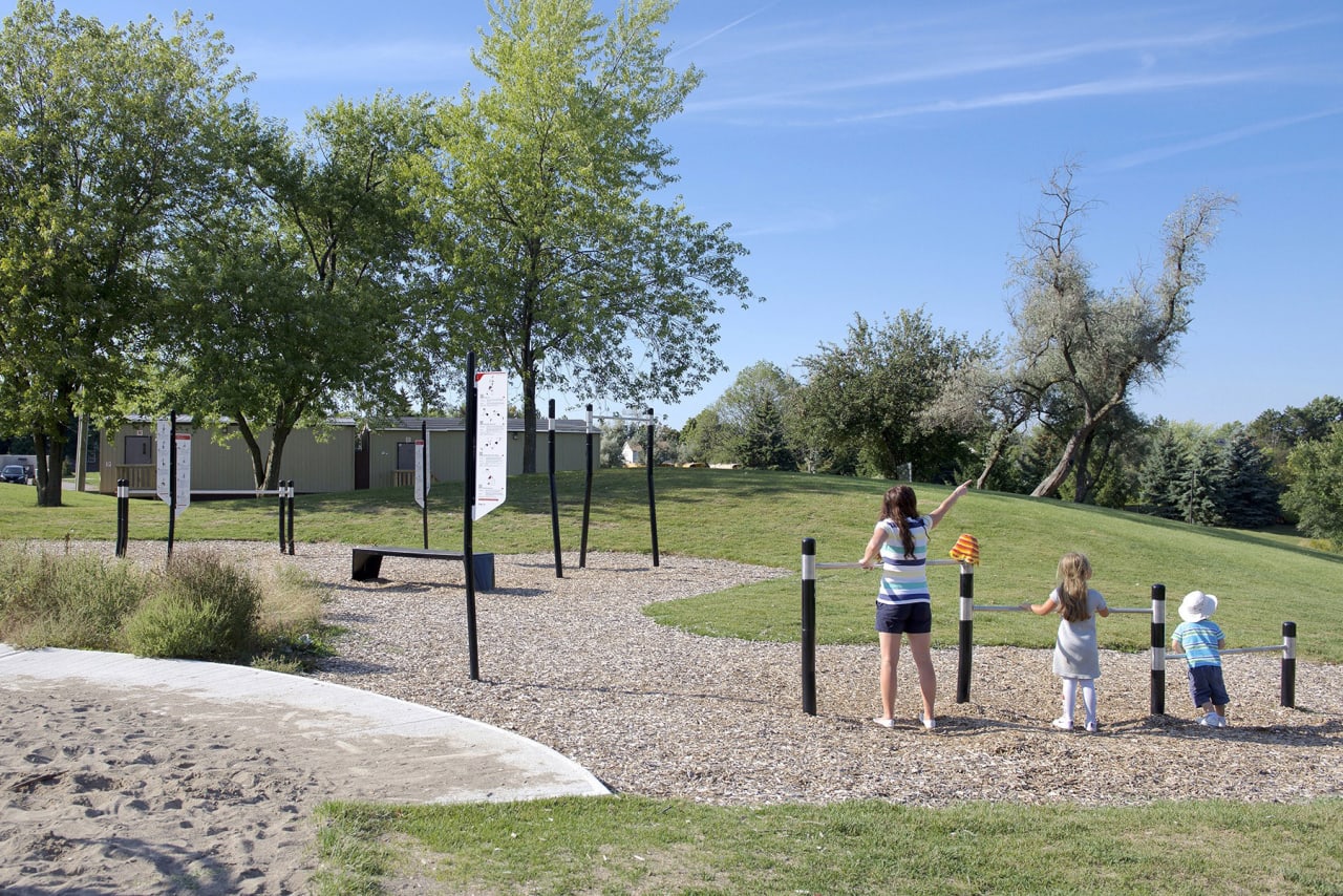 Lake Wabukayne Park - photo 1