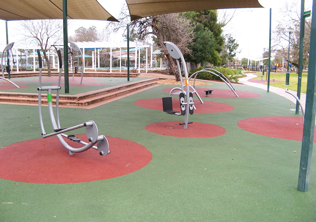 Victoria Park
The UrbanFiT outdoor gym at Victoria Park used strategic soft-fall and equipment based on four main areas of health to mark different workout zones. - photo 3